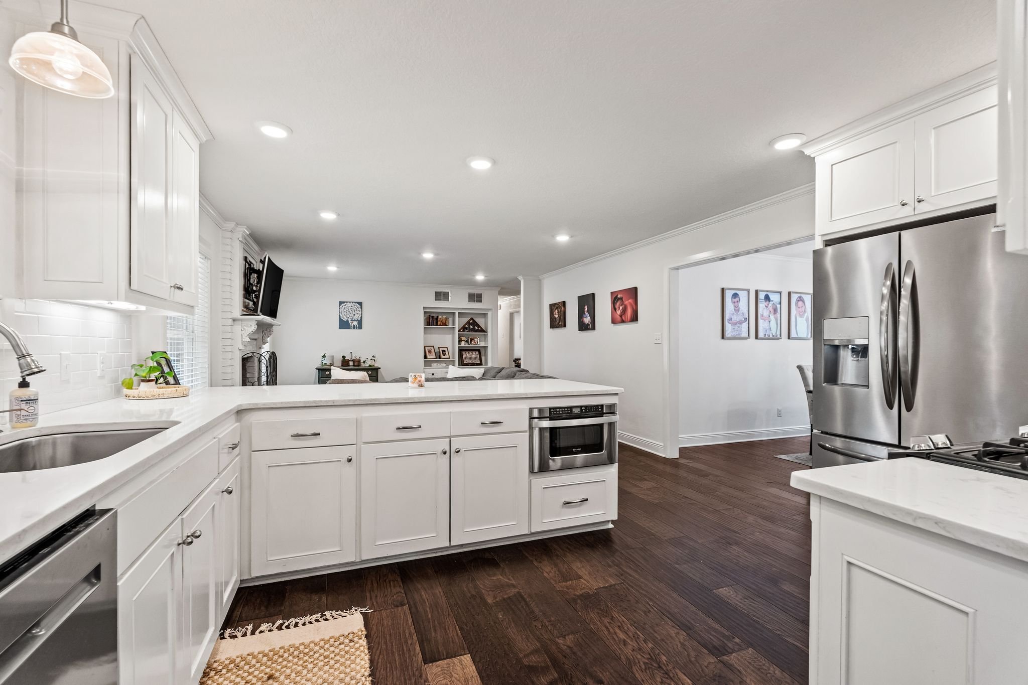 6515_Meadow_Cliff_Dr-27.jpg