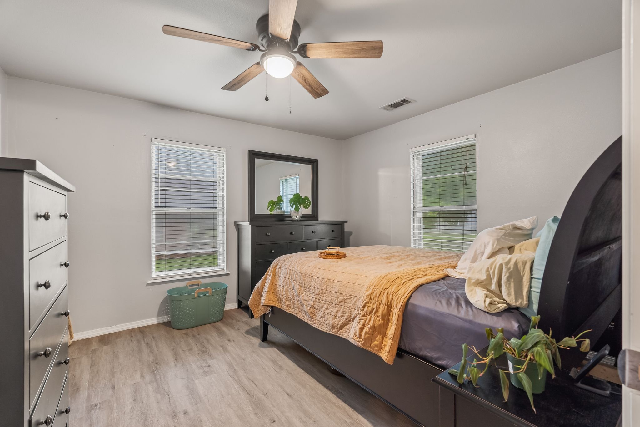1709_Cedar_St-5.jpg