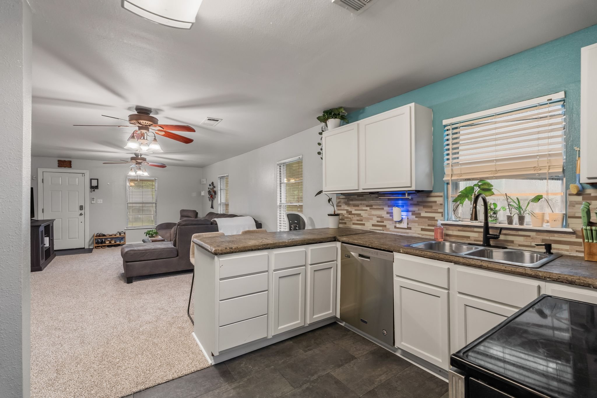 1709_Cedar_St-20.jpg