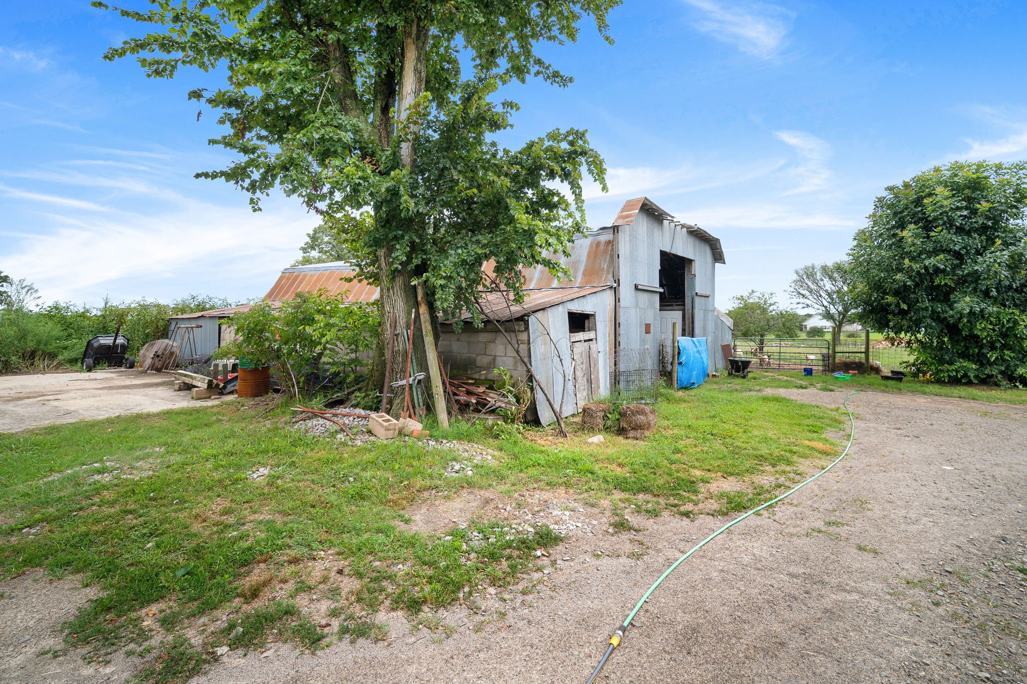 6628_Hidden_Oaks_Place-10.jpg