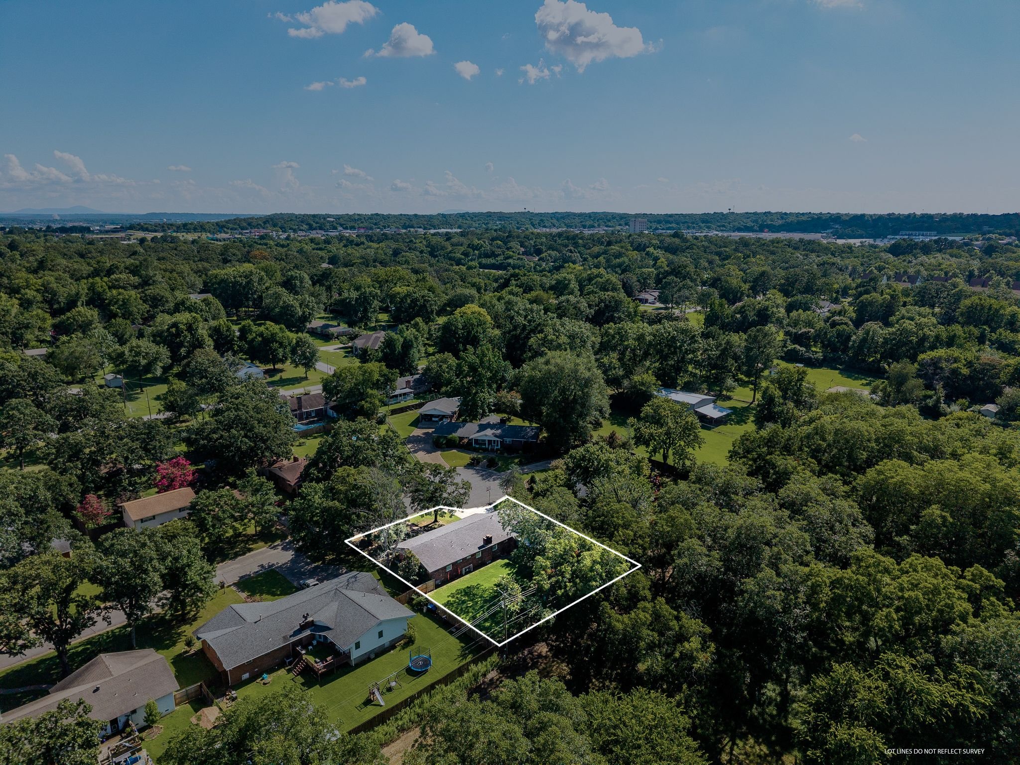 6515_Meadow_Cliff_Dr-43.jpg