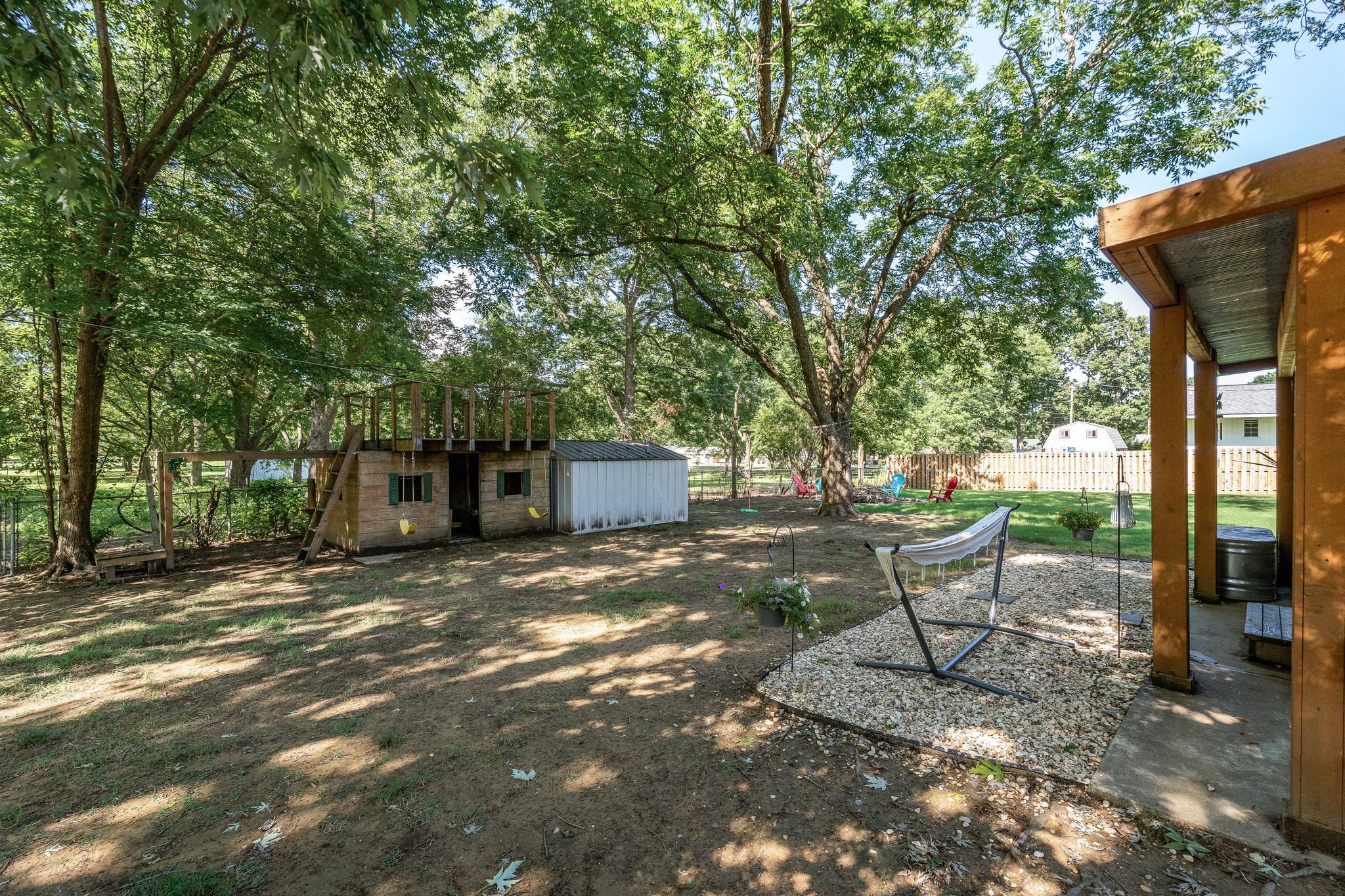 6515_Meadow_Cliff_Dr-31.jpg