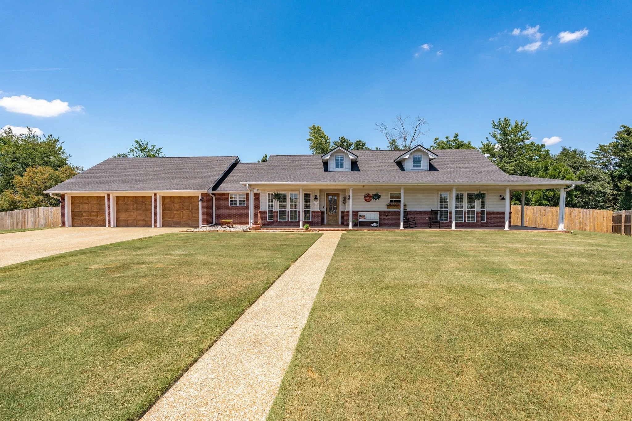 3_1430_Lakeview_Estates_Dr-1.jpg