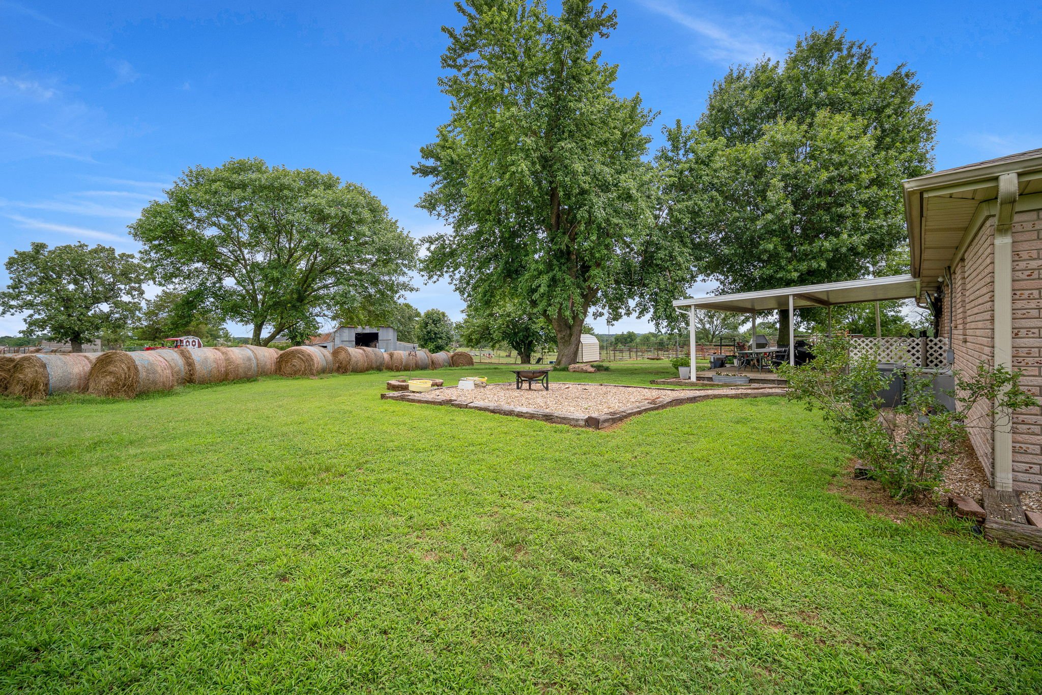 6628_Hidden_Oaks_Place-17.jpg