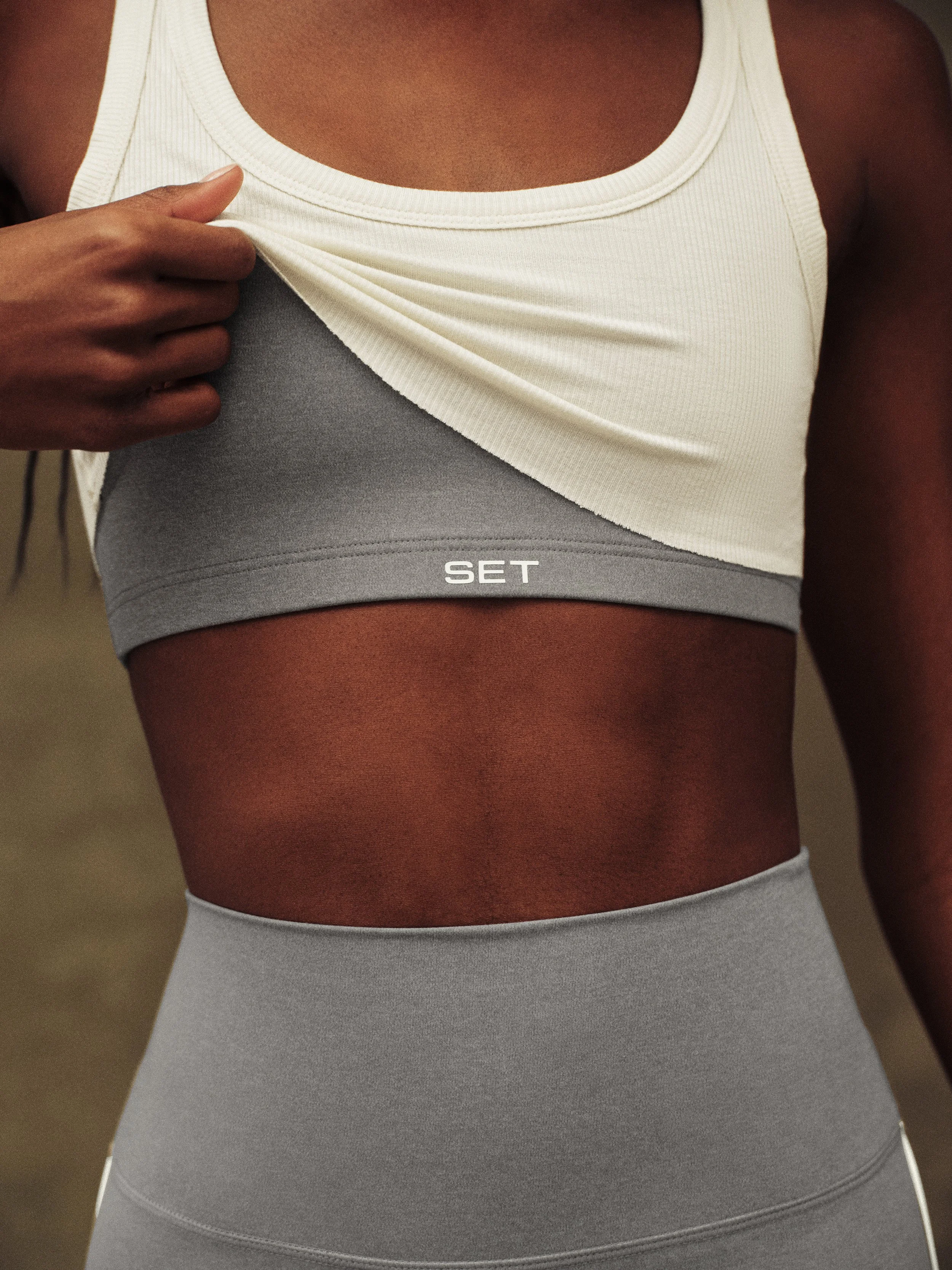 2026_02_19_SET_ACTIVE27601_GREY_WEB.jpg