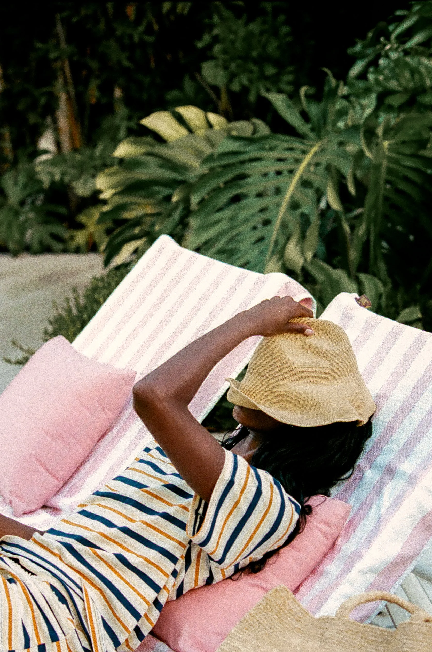 SetActiveFilmSelects-168_B.jpg
