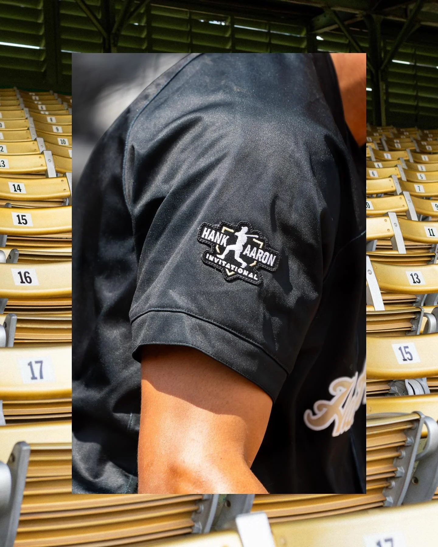 It was a privilege to photograph the 2025 Hank Aaron Invitational at historic @rickwood_field for @mlb and @mlbdevelops 

.
.
.
.
.
.
#mlb #baseball #hankaaroninvitational #baseballplayers #mlbdevelops #sportsphotography #baseballphotography #rickwoo