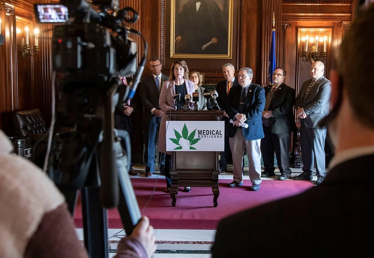 Republicans Introduce Controversial Bill to Partially Legalize Medical Marijuana