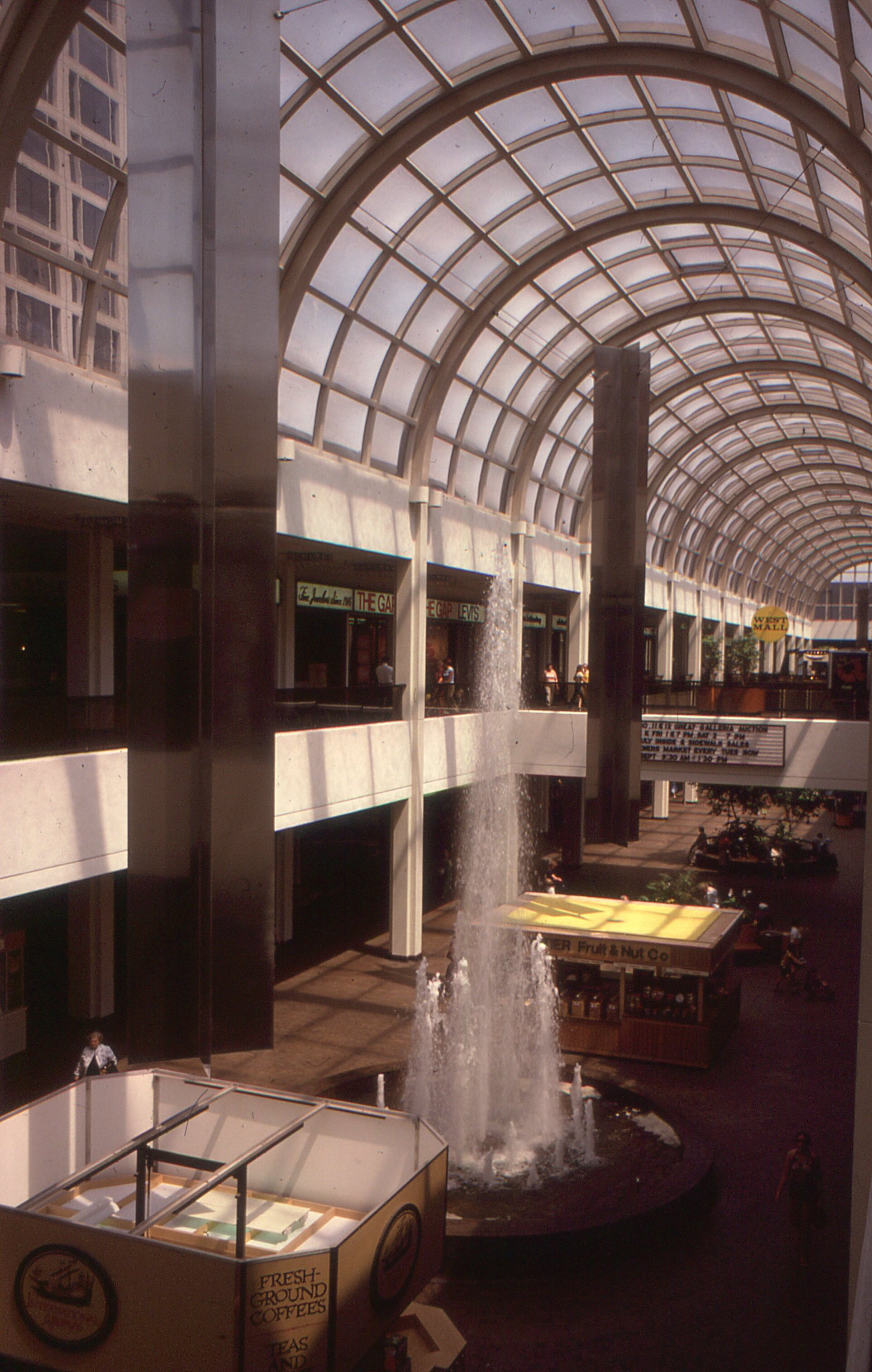 Worcester Galleria 1980