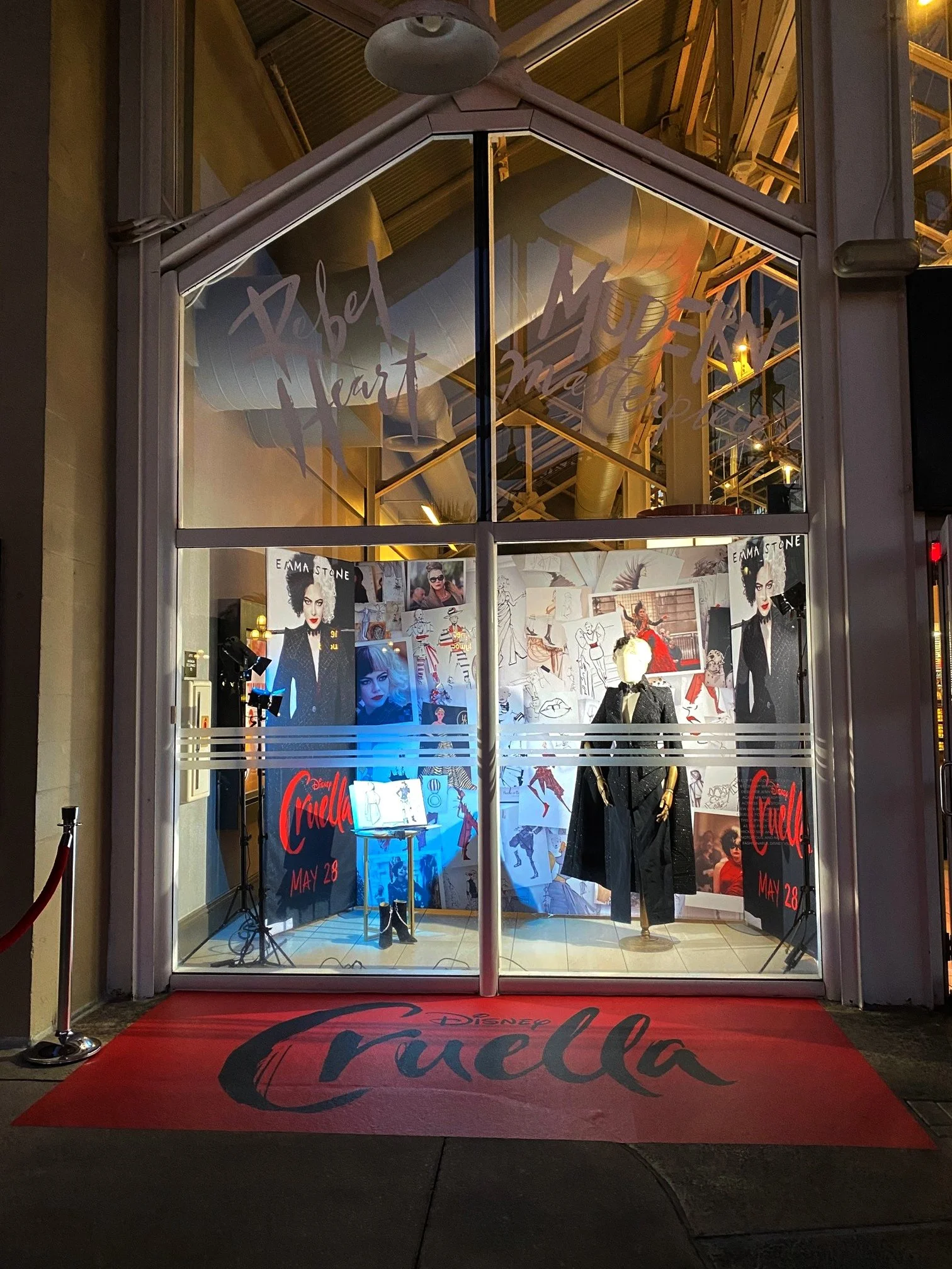 Cruella 3.jpg