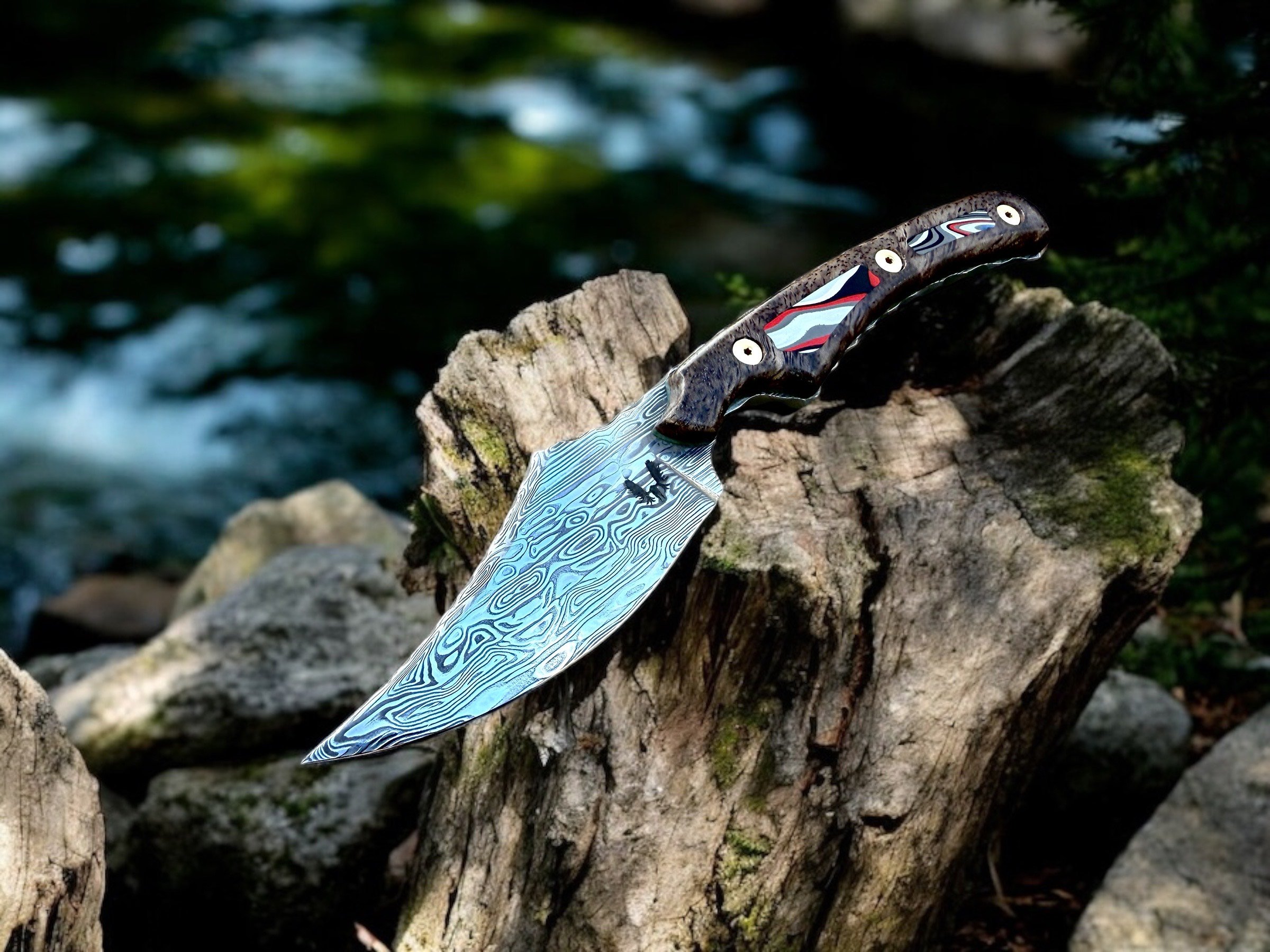 The Damascus Wolverine Knife