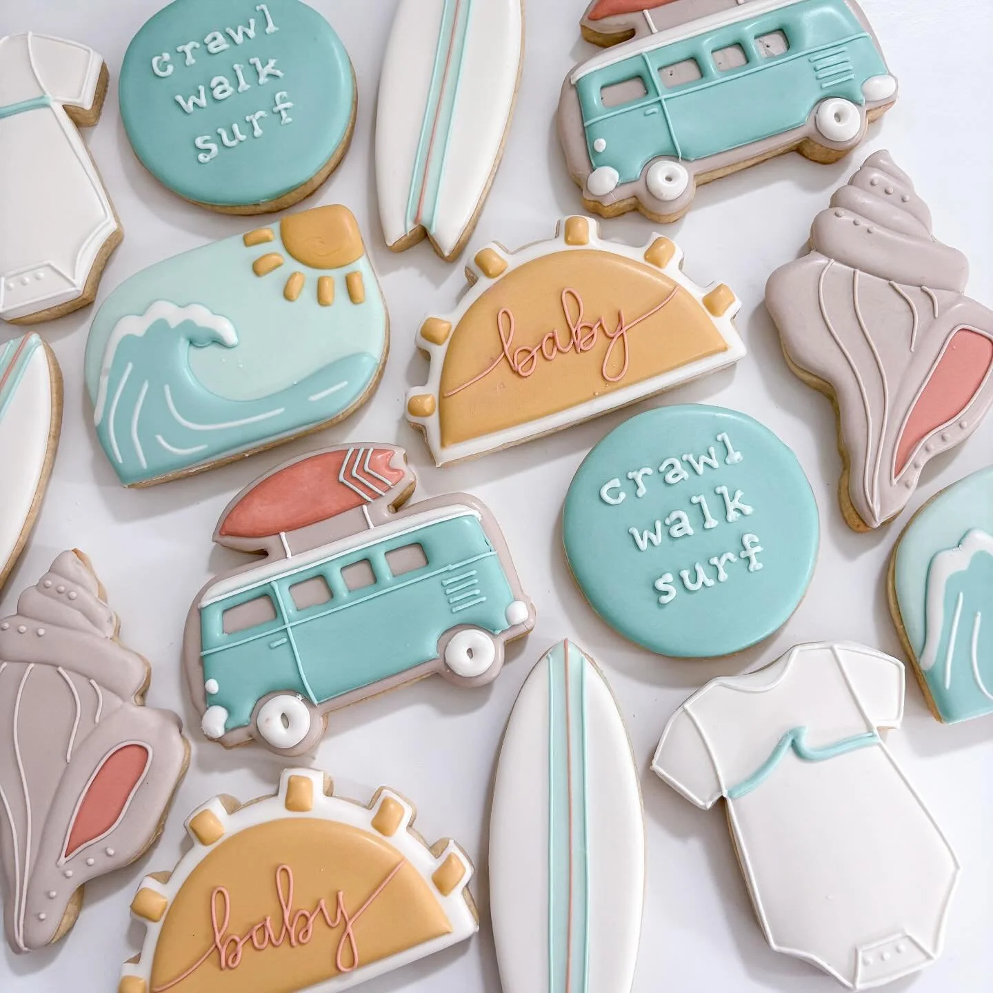 Baby on board 🌊

#babyshowercookies #babyonboardcookies #decoratedsugarcookies