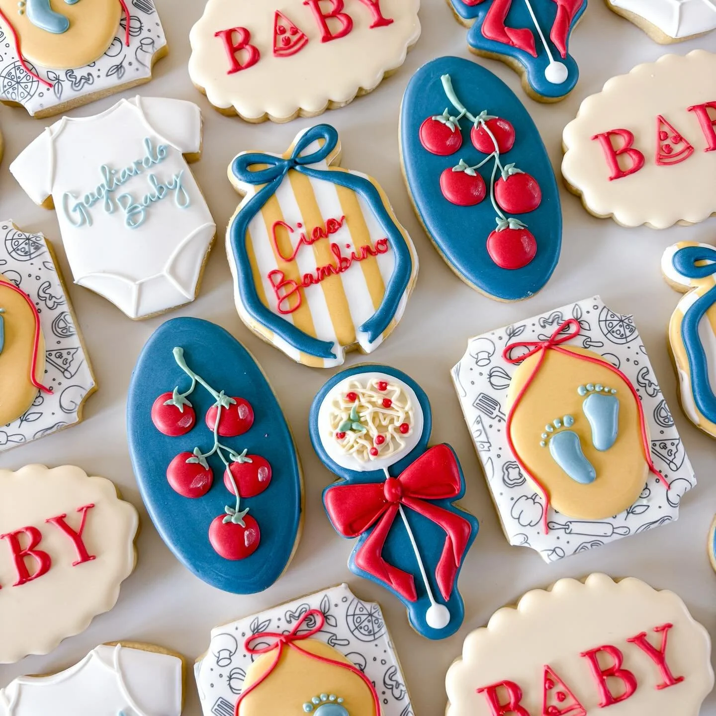 Loved making this colorful set for an Italian themed baby shower.

Cookies are based on a photo from the client. Cookiers, if this is your original work let me know so I can give you credit!

#babyshowercookies
