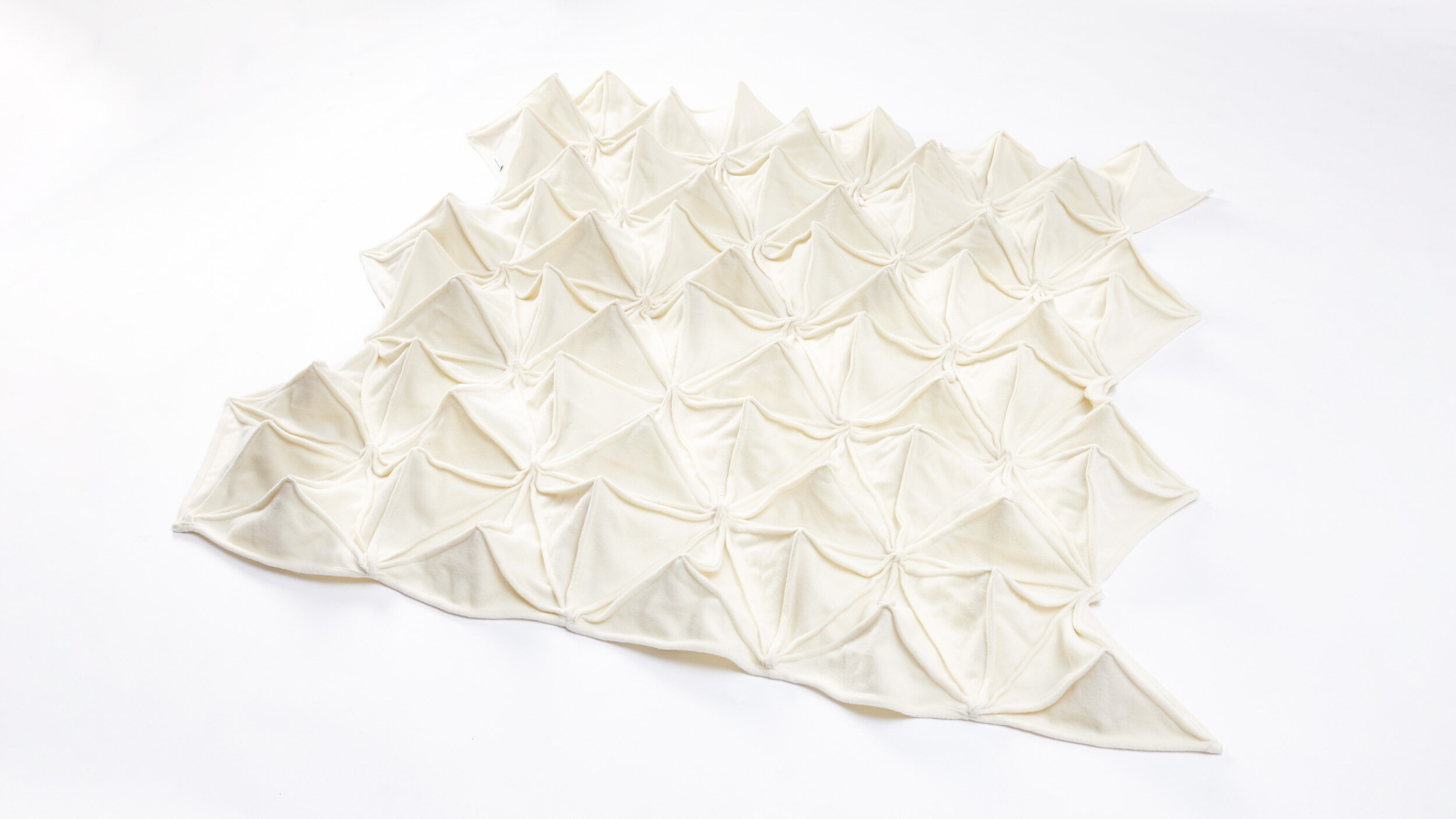 bloom-cream-full.jpg