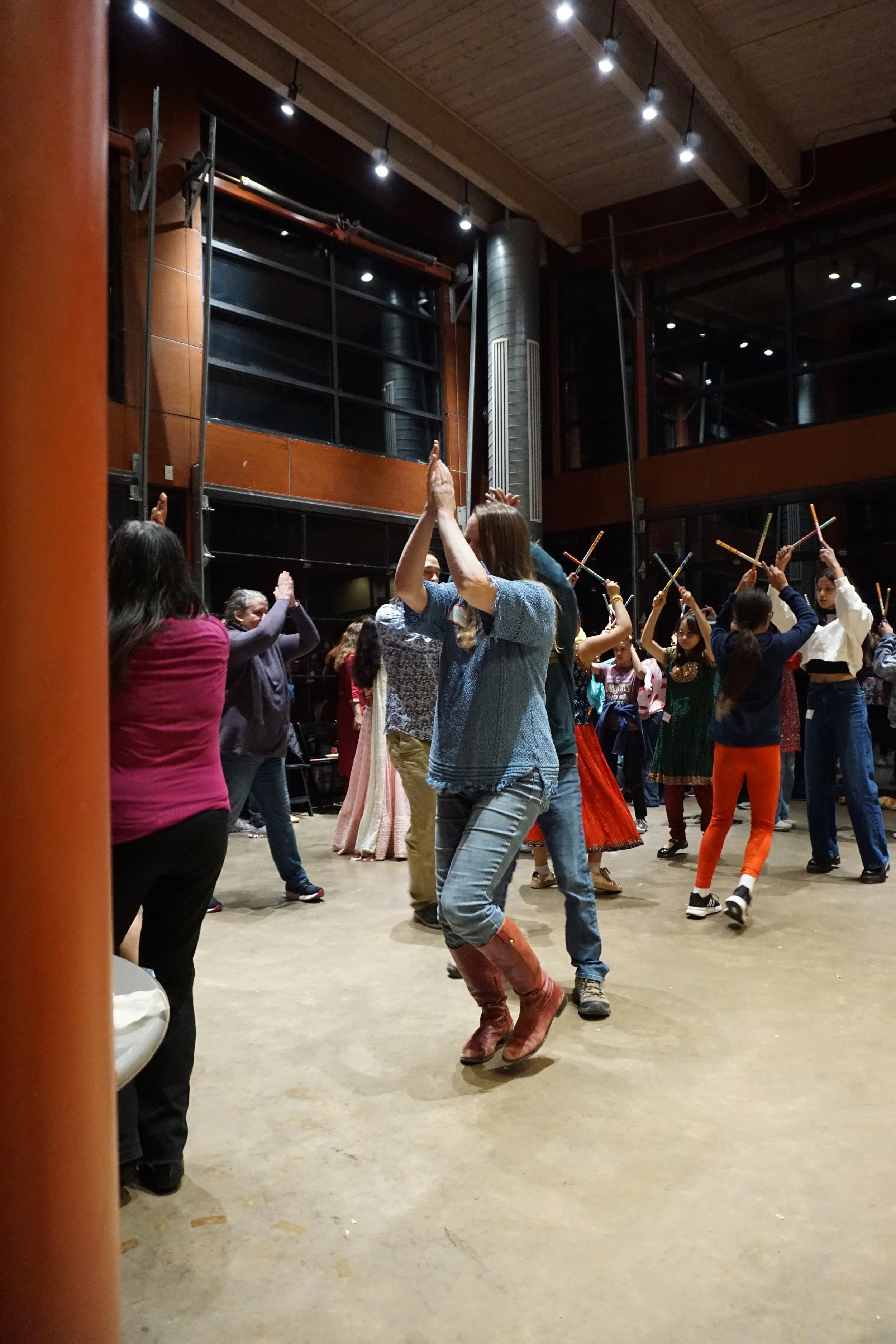  Students and family dance at Central Park Pavilion celebrating AGI Diwali CelebrAsian with Mudra Dance instructor Ninaad 