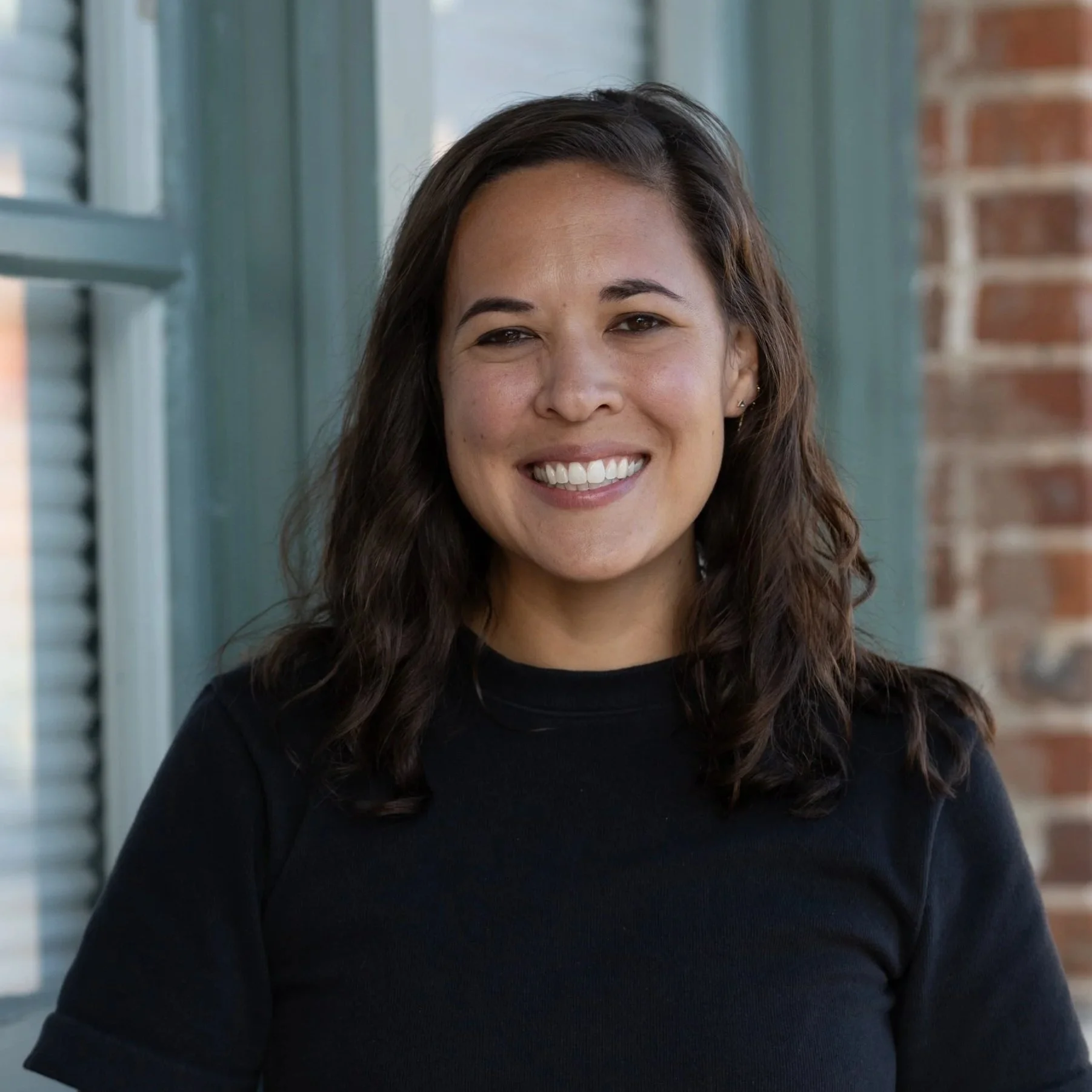 headshot of Kat Ling