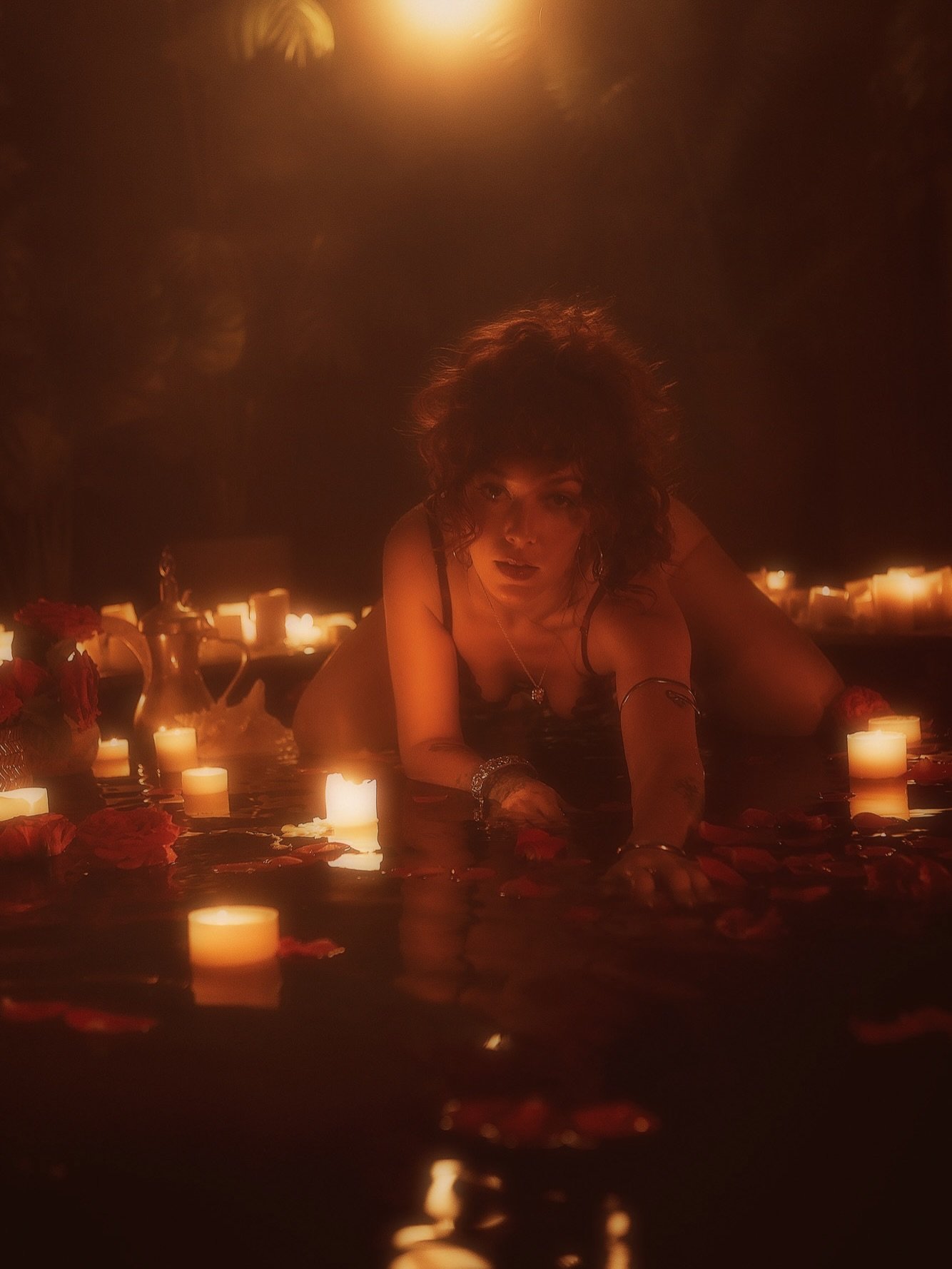 I&rsquo;m an Er/tic Ritualist

Sometimes this means I&rsquo;m hosting sessions where people get to experience how it feels to be fully adored &amp; worshipped. 

People who are constantly making decisions &amp; taking care of others in their daily li