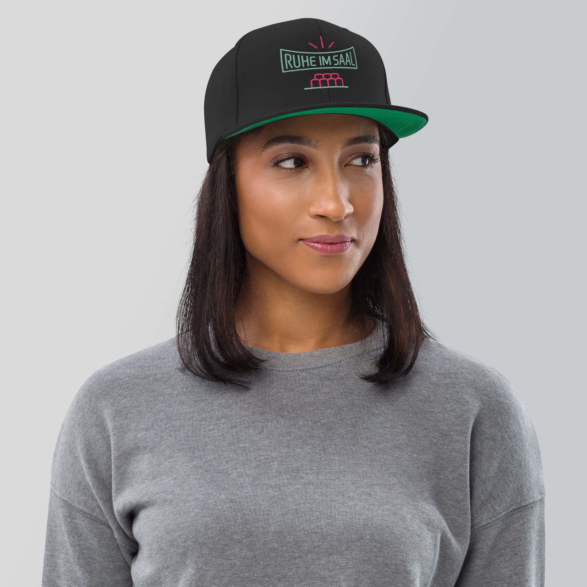 ruheimsaal_snapback_classic_black_02.jpg