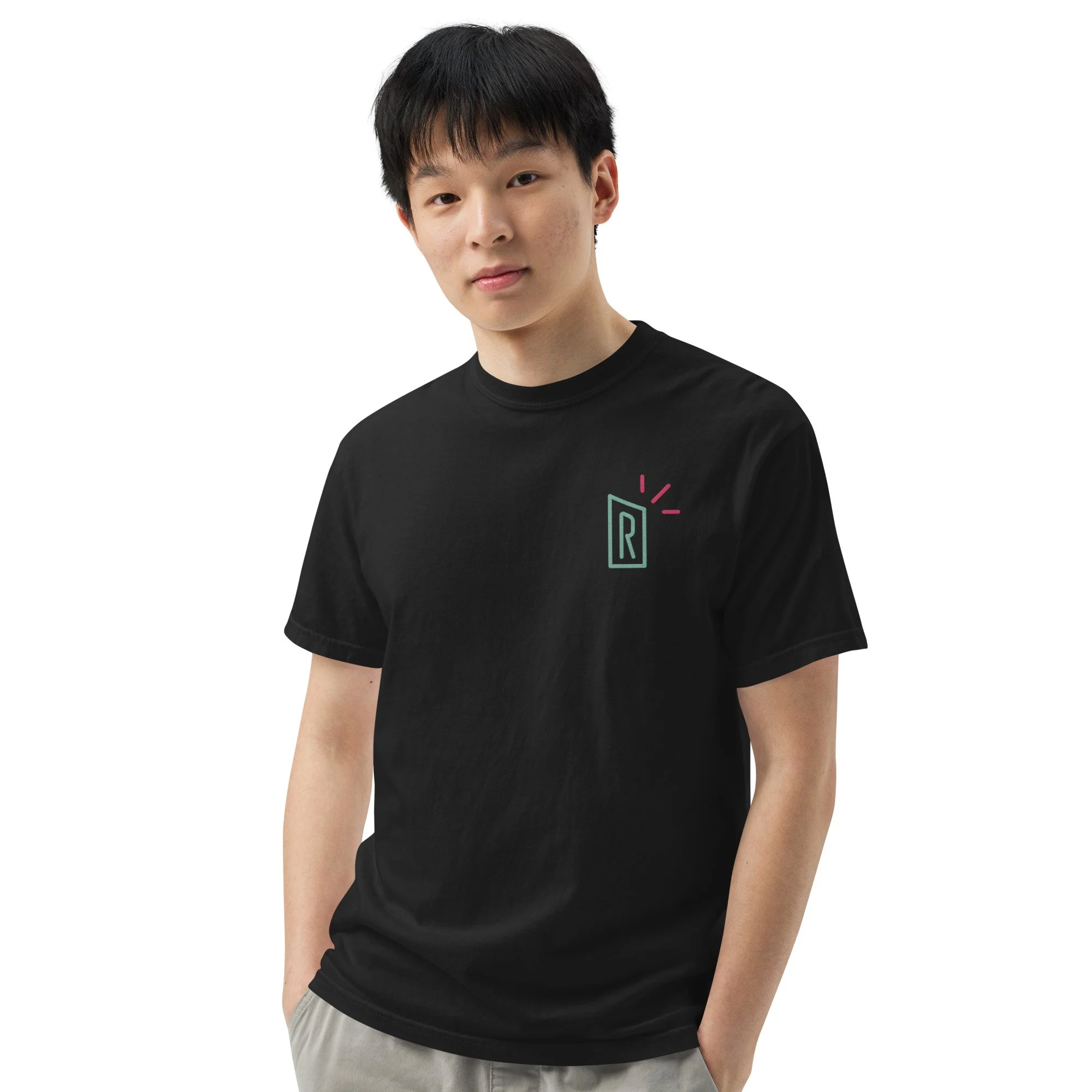 T-Shirt im Saal