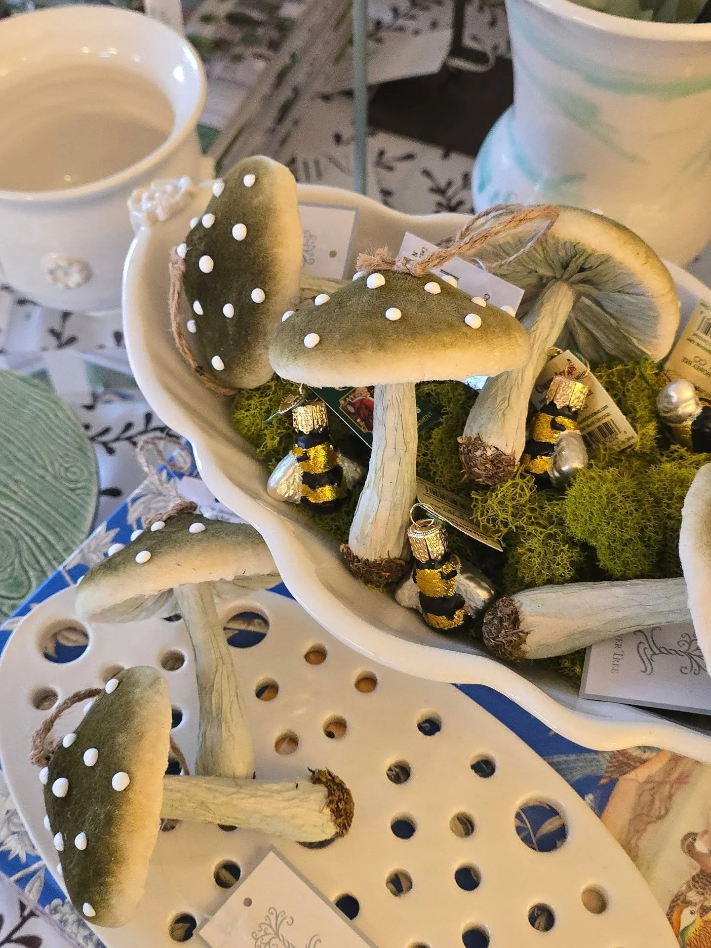 Ornaments Galore! From classic to quirky and everything in-between! 

Stop in or browse online to find your favorites! Add to your tree (you cant have too many, promise!) or gift them to family and friends for that "I get you" giving! 

Ope