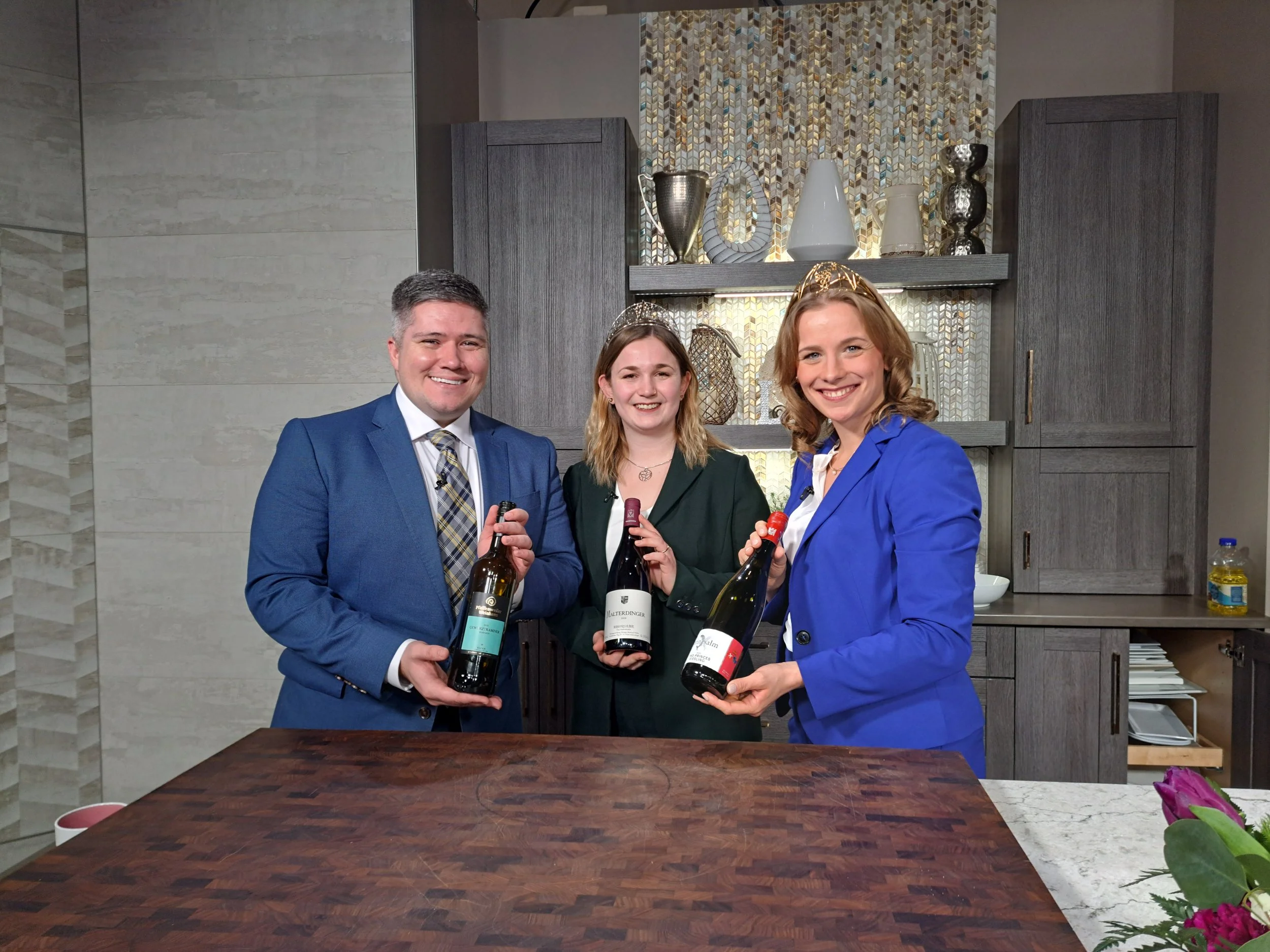 German Wine Queens Visit Indiana