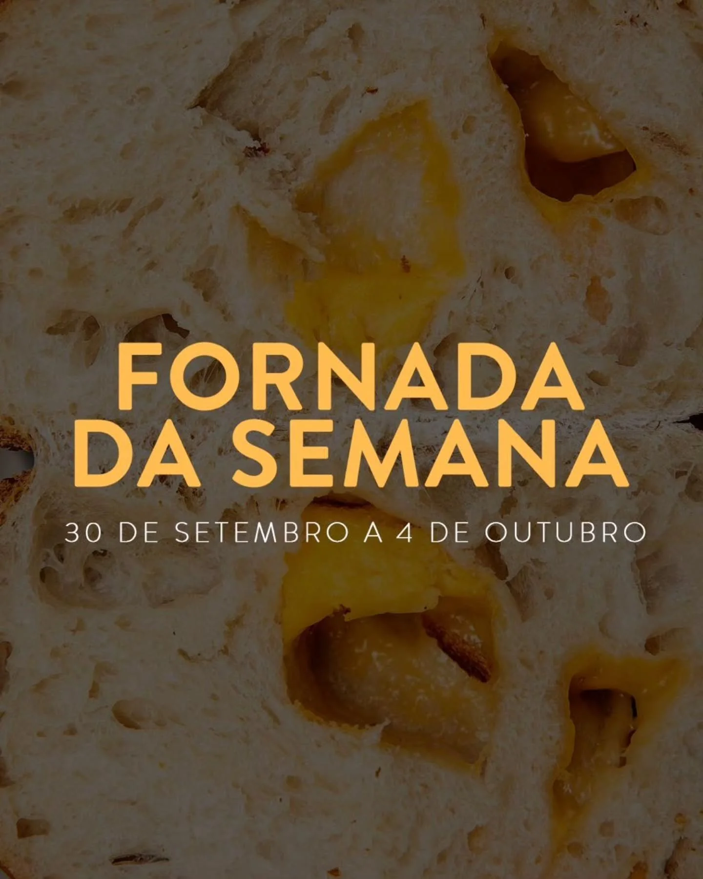 A arte demorou pra sair mas a lojinha t&aacute; aberta, os p&atilde;es est&atilde;o lindos e o calor at&eacute; deu uma tr&eacute;gua. Vem tomar seu cafezinho e ser feliz com a gente. ❤️