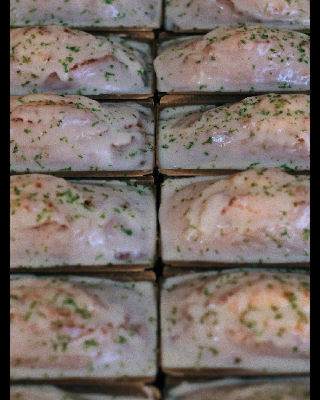 siiiim, tem bolo de iogurte com lim&atilde;o! 💚

🏠 Lojinha aberta sempre de ter&ccedil;a a s&aacute;bado das 9 &agrave;s 19 horas. 

📍Rua Paula Ney, 298, na Aclima&ccedil;&atilde;o, pertinho do metr&ocirc; Ana Rosa
#compremp&atilde;o #comprempao #