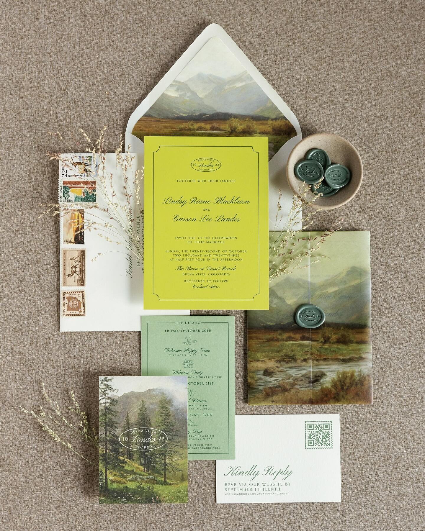 Chartreuse is quickly becoming one of my favorite colors! A twist on the traditional greens palette for a gorgeous mountain wedding in one of my favorite places on earth - Buena Vista, Colorado.

Photo: @spostophoto @invitationstylingco 
Planner: @bi