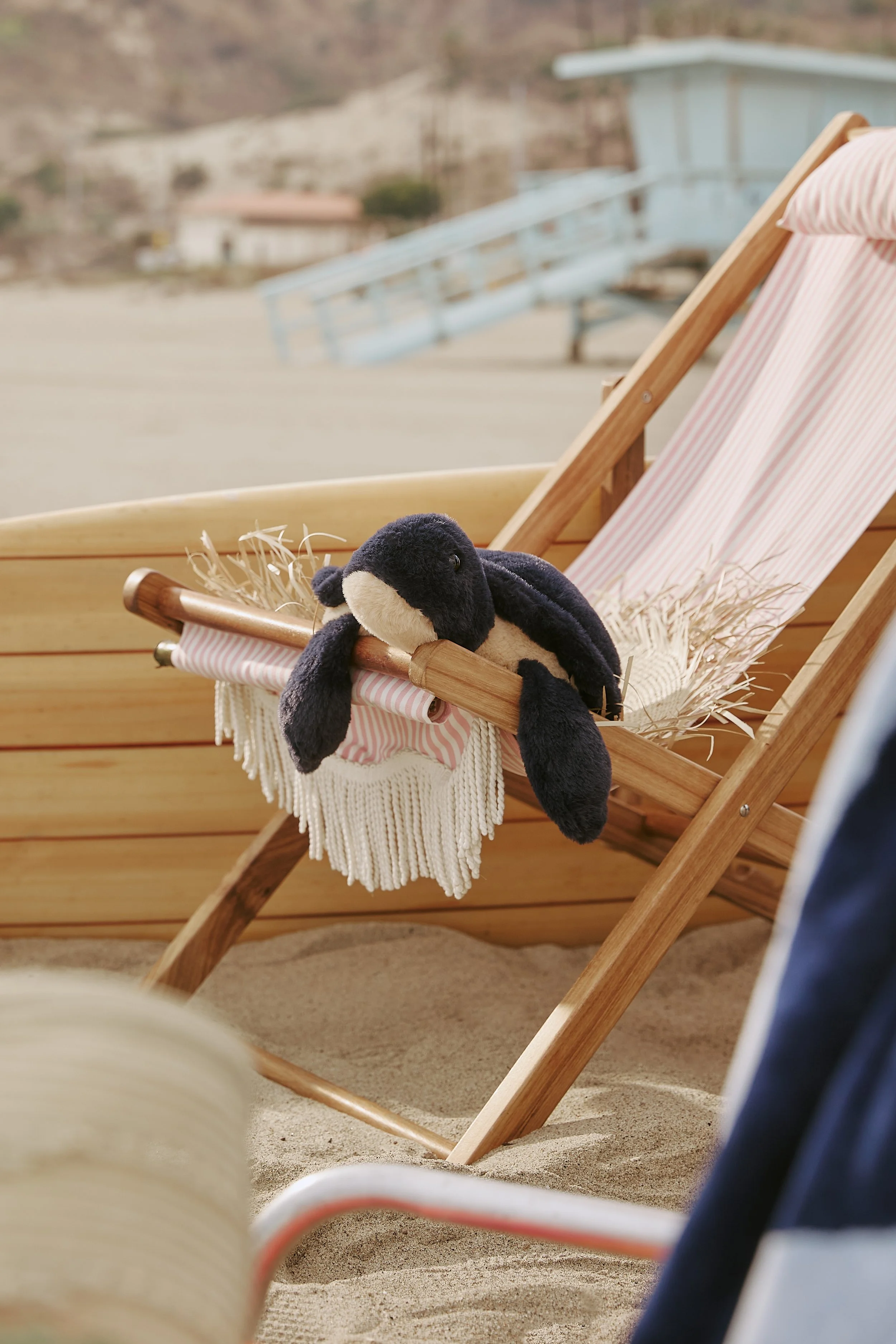 260622HUGZ_Beach Shoot_0005.jpg