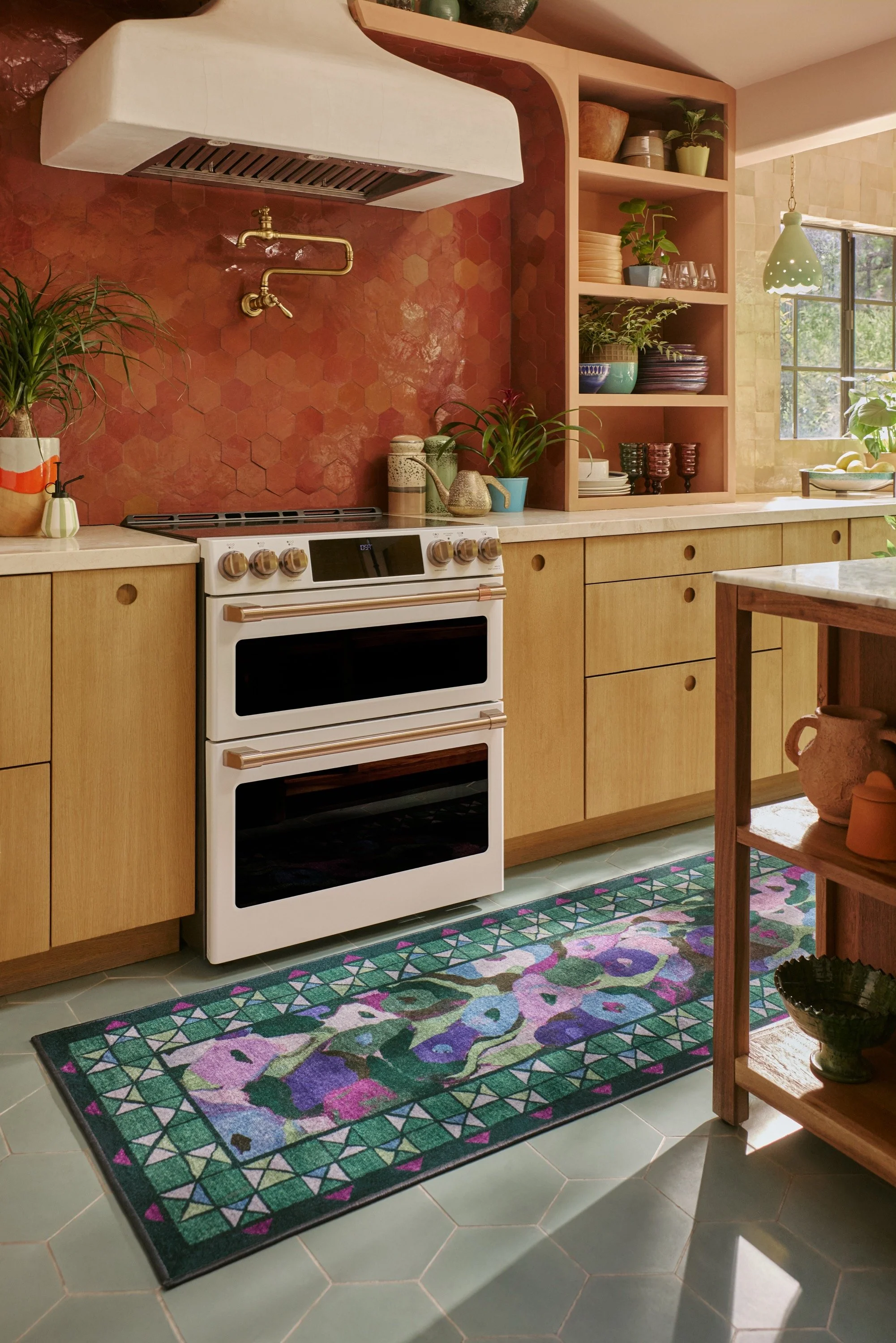 ROOM S-260430JUNG-KIT-0150_VERA GREEN & PLUM BY JUNGALOW A1T27 copy.jpg