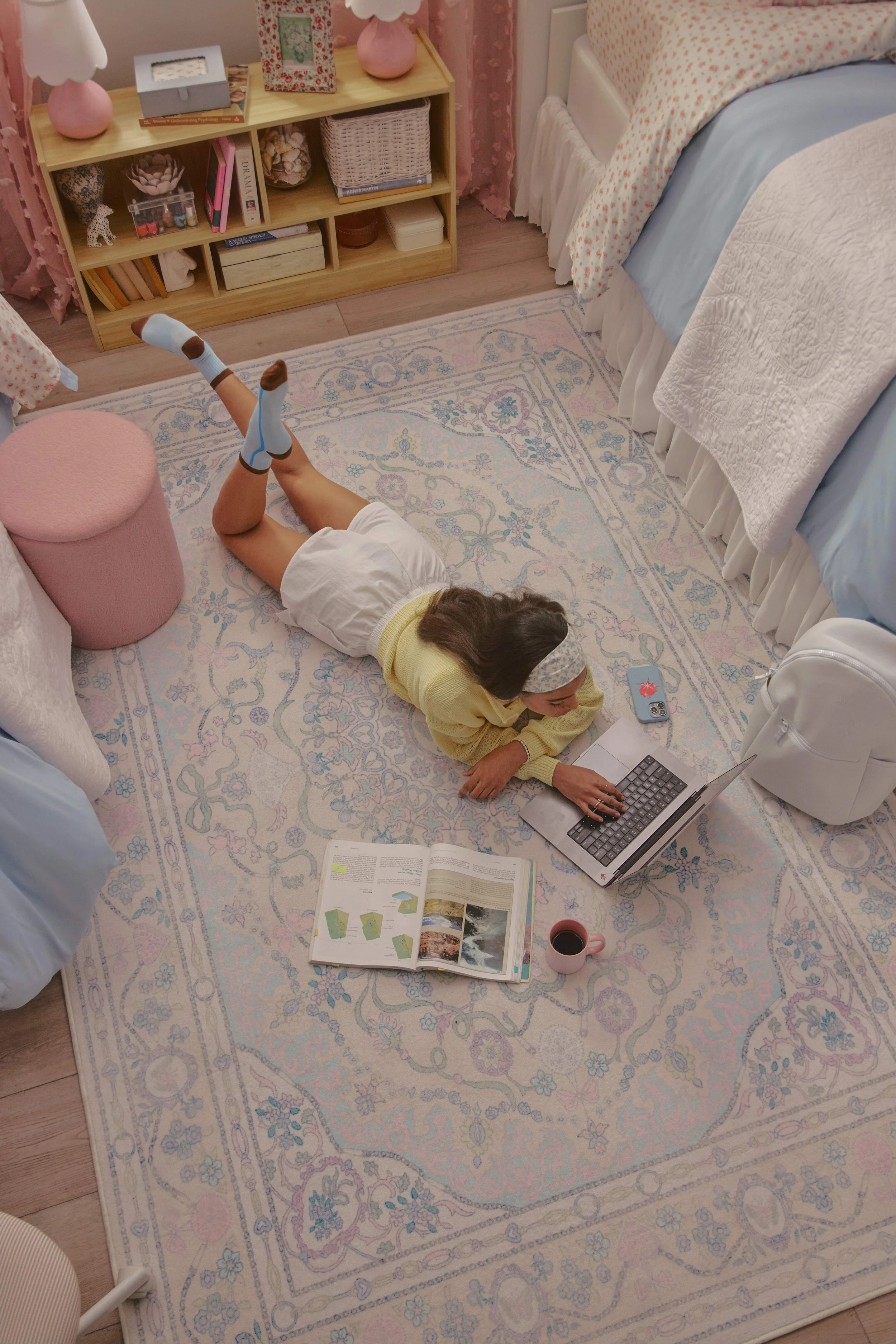LIFE S-260506DORM-BED-0478_VGNT-TAL.jpg