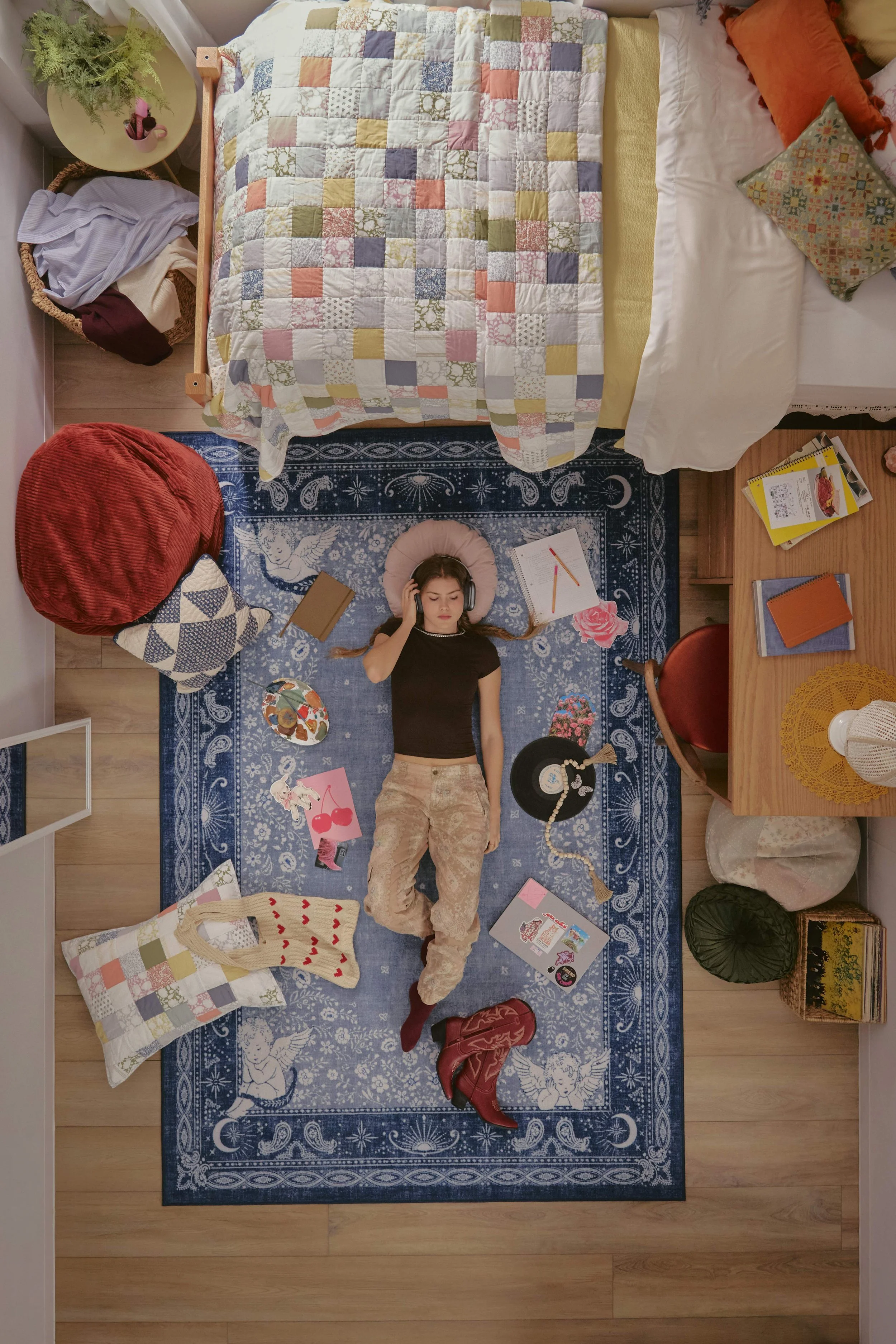LIFE S-260508DORM-BED-0654_OVERHEAD.jpg