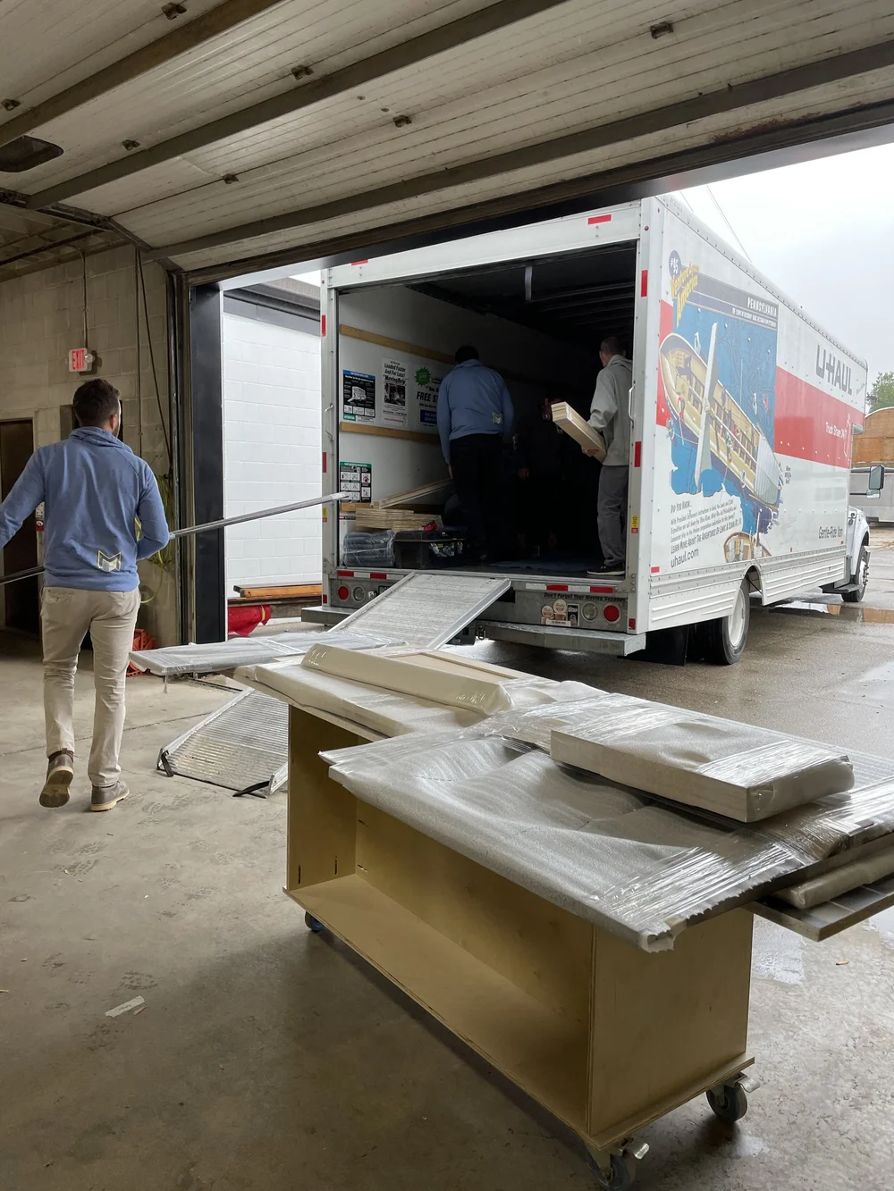 MKECabinetry loaded all the cabinets.