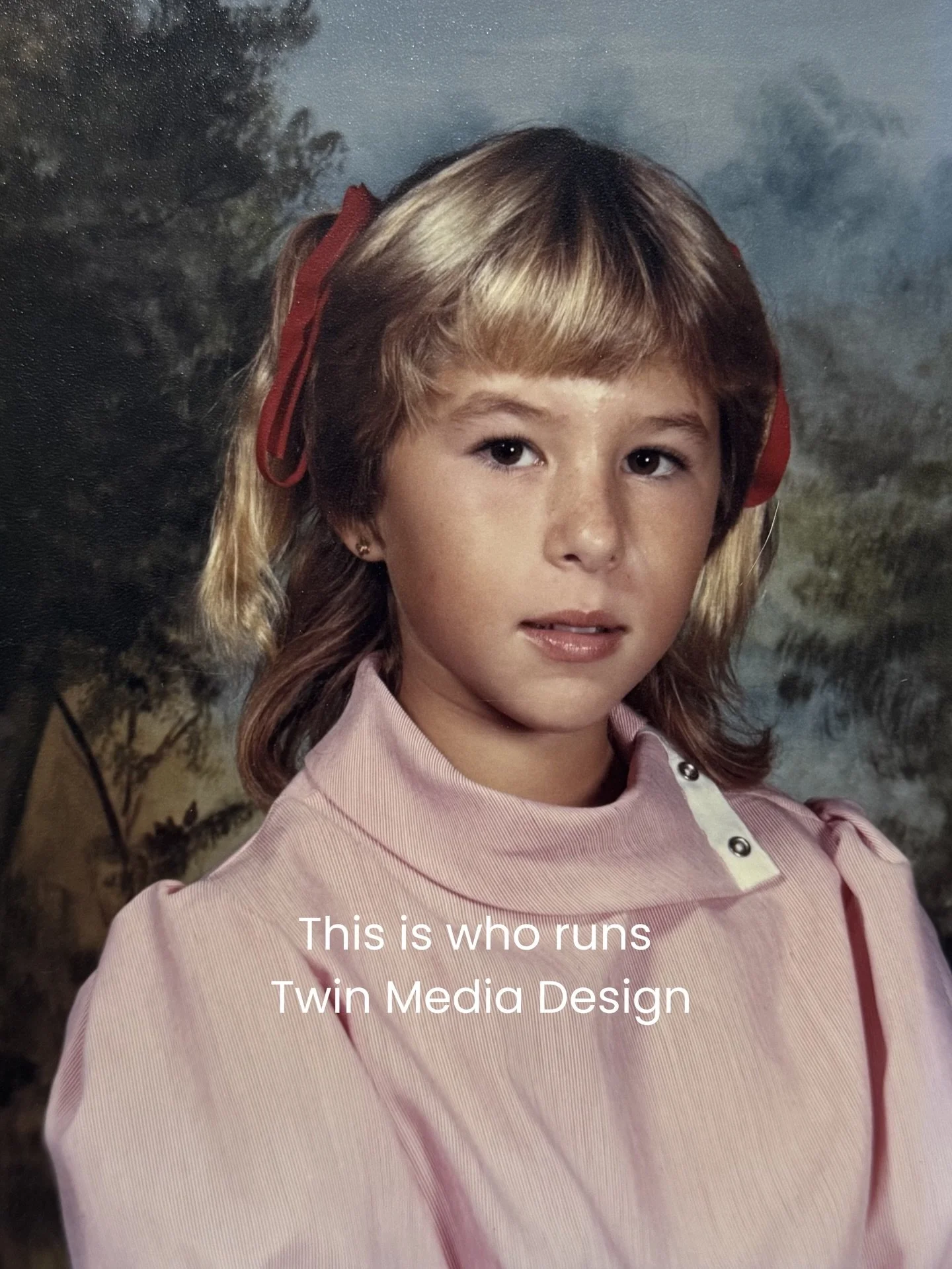 This is who&rsquo;s in charge!! Featuring my twin because we&rsquo;re always together☺️