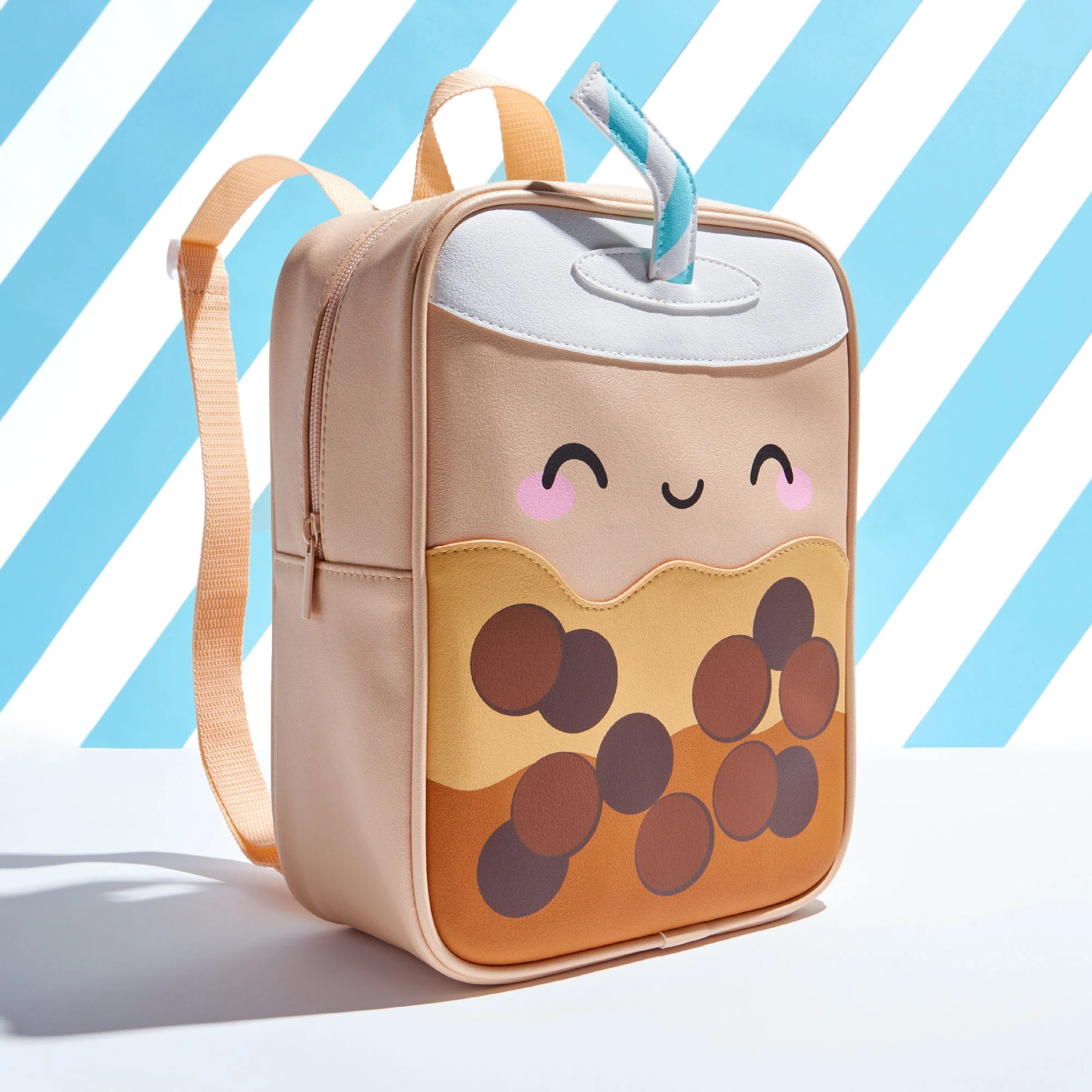 2022_CL_WK38_Bay-4_HLDY2_Boba_Tea_Backpack_R.jpg