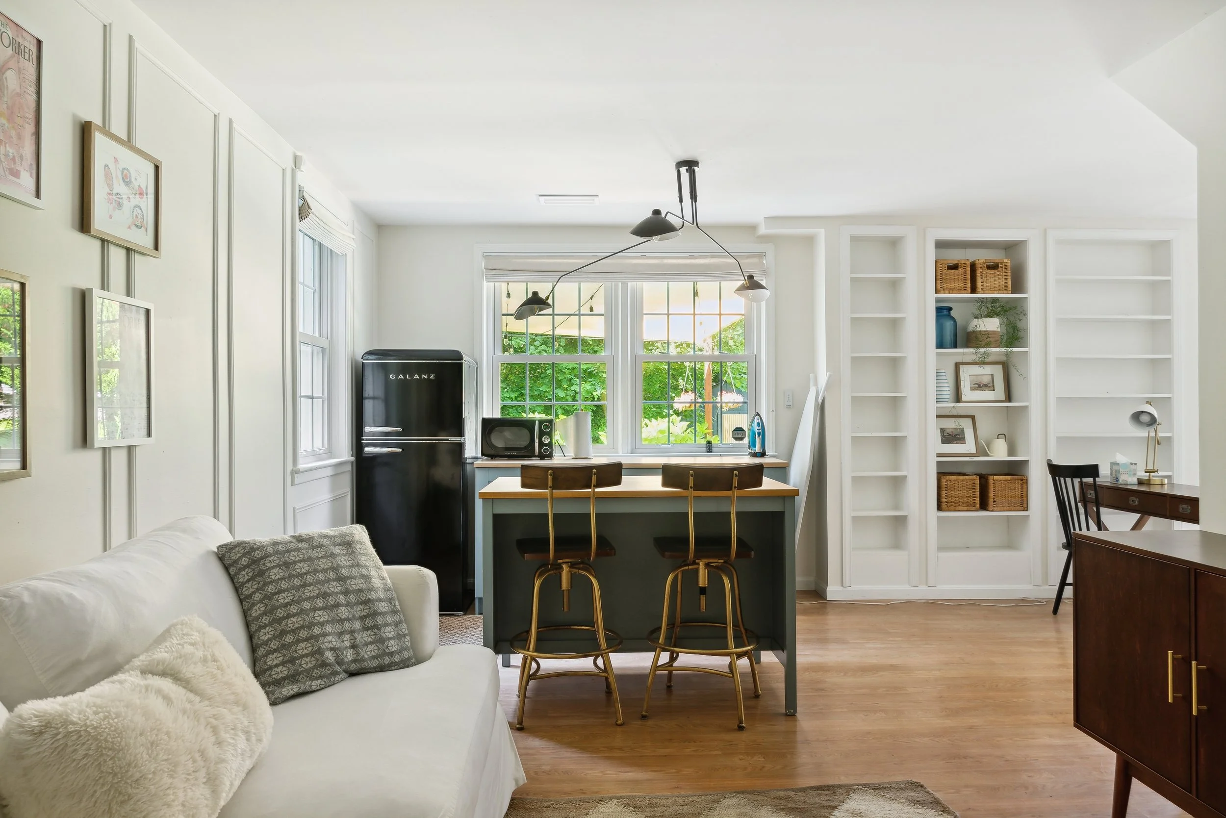 0022_Interior.jpg