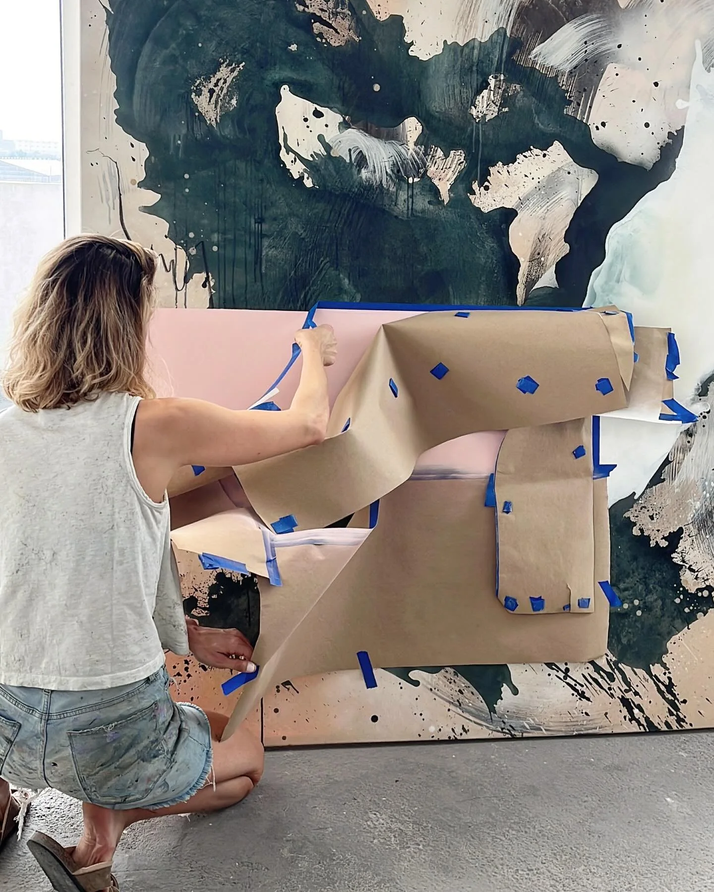 Studio visit ▪️ al studio de nuestra artista Sarah Sky 

#Dagencyart #DagencyxSarahSky #studiovisits #artiststudio #talentagency #abstractart #abstractpainting #artelatinoamericanocontempor&aacute;neo #artelatam #arteguatemala #artepanama