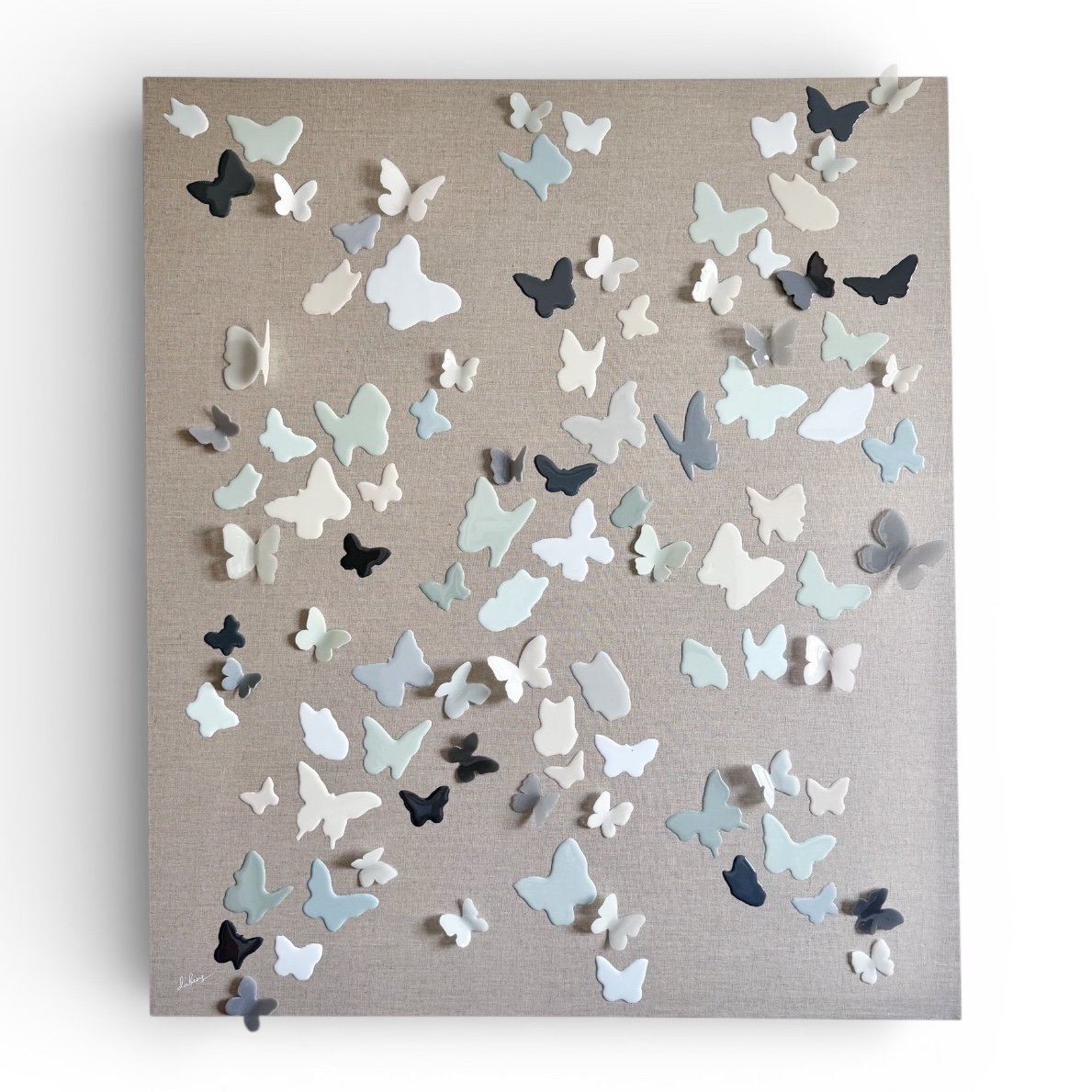 Artista: Daniela Dabers
Titulo: Serene Sky
Serie: Rising Soul Series
Medidas: 120 x 100 cm
Tecnica: Resina & Acrilico sobre lino