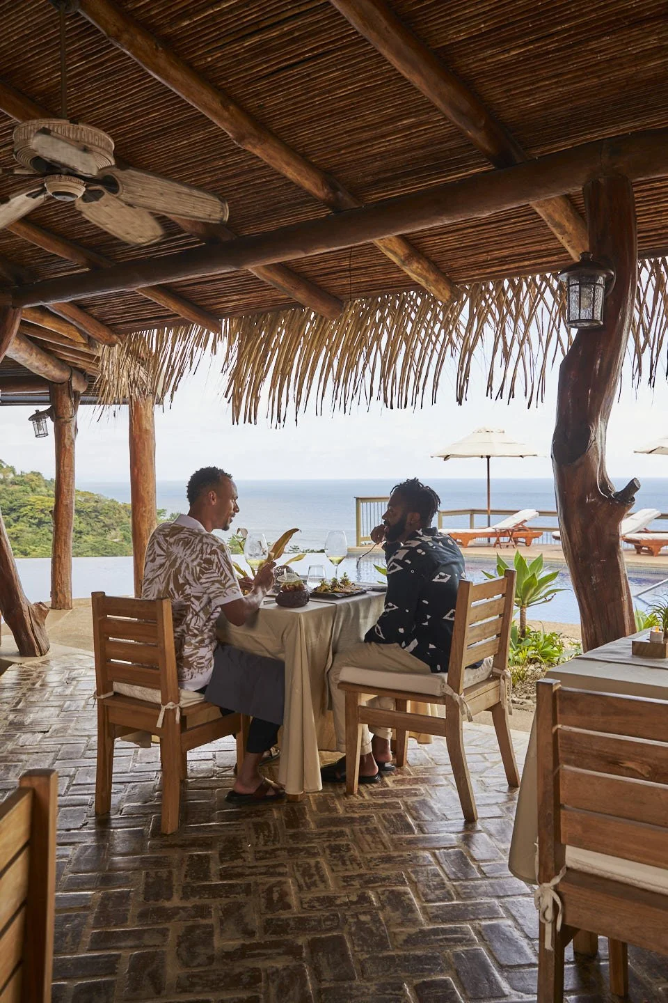 AutographCollection_Puntaislita_16nov20220369 1.jpg