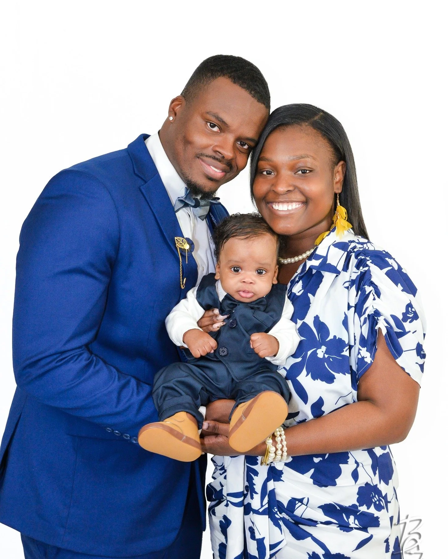 A look back at past Easter Mini Sessions 🌸
I am so excited to be photographing the beautiful Selby family again this year! 

Have you booked your session yet? 👉🏾 www.briannagoodwindynamics.com