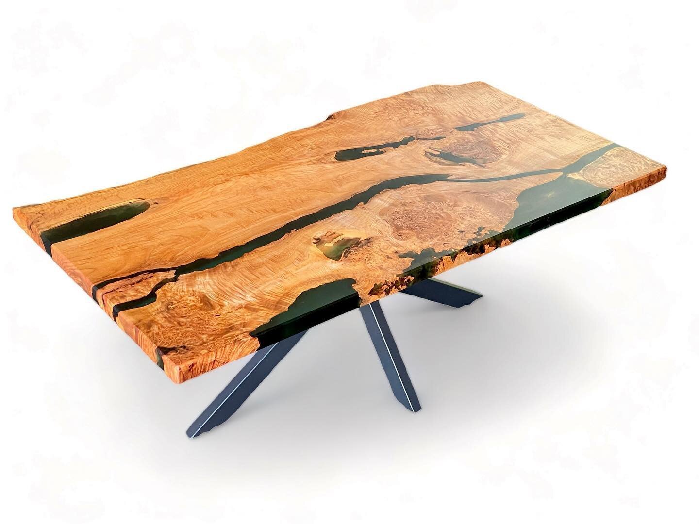 Maple burl coffee table. 🍁