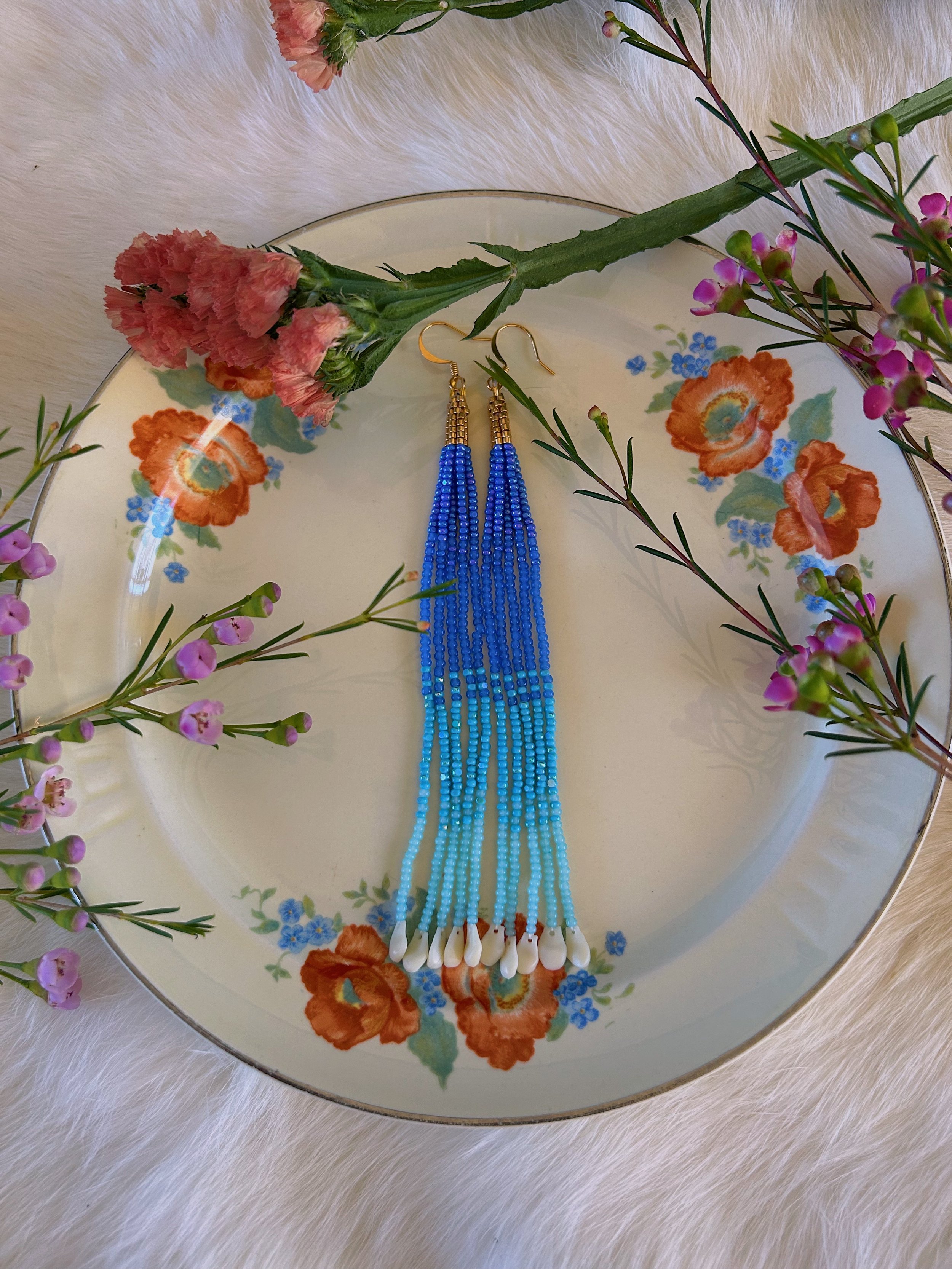 Blue x Elk Teeth Fringe.
