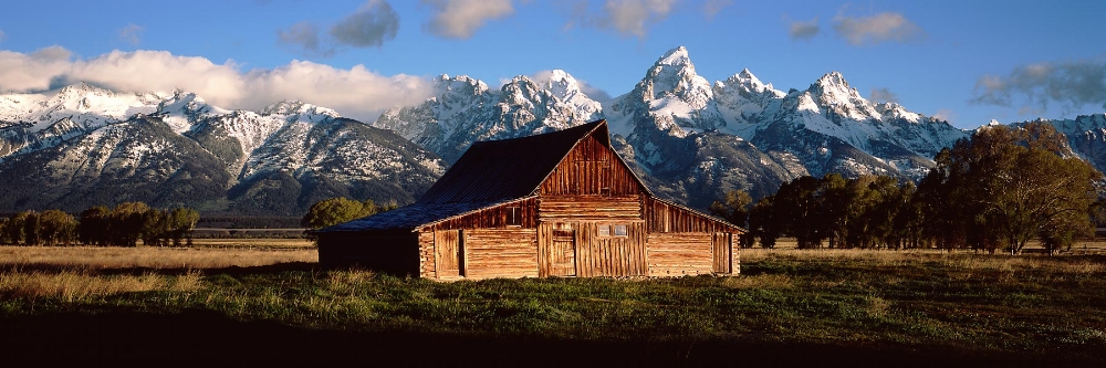 Alma-Moulton-Barn.jpg