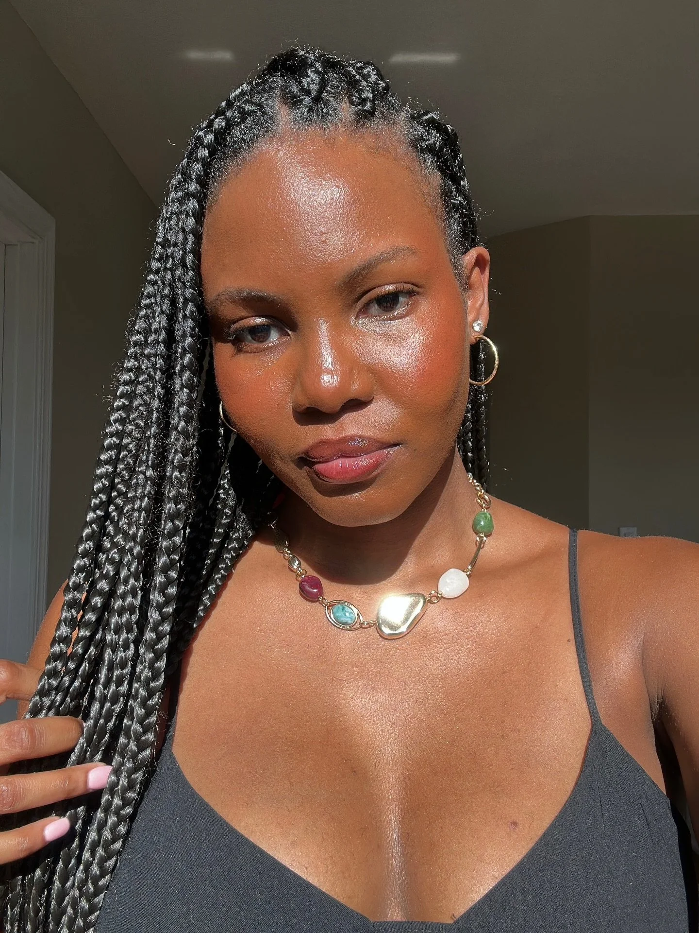 a few of my favorite things from March ✨

#favorites #beauty #beautyessentials #skincare #monthlyfavorites