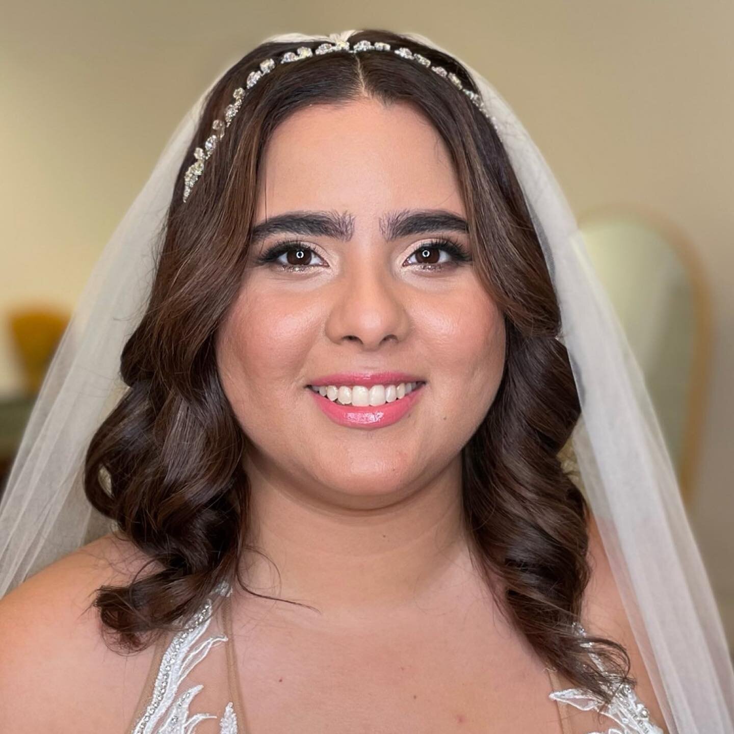 Beautiful muah 💄by our professional stуlist ✨ for our bride 👰&zwj;♀️ Massiel. Swipe 👈 to see before and after

#nycbridalmakeup #perfectweddingnyc_muah #perfectweddingnycbride #weddingmakeupnyc #nycweddingstylist #bridalmuahnyc #nycmuah #weddingha