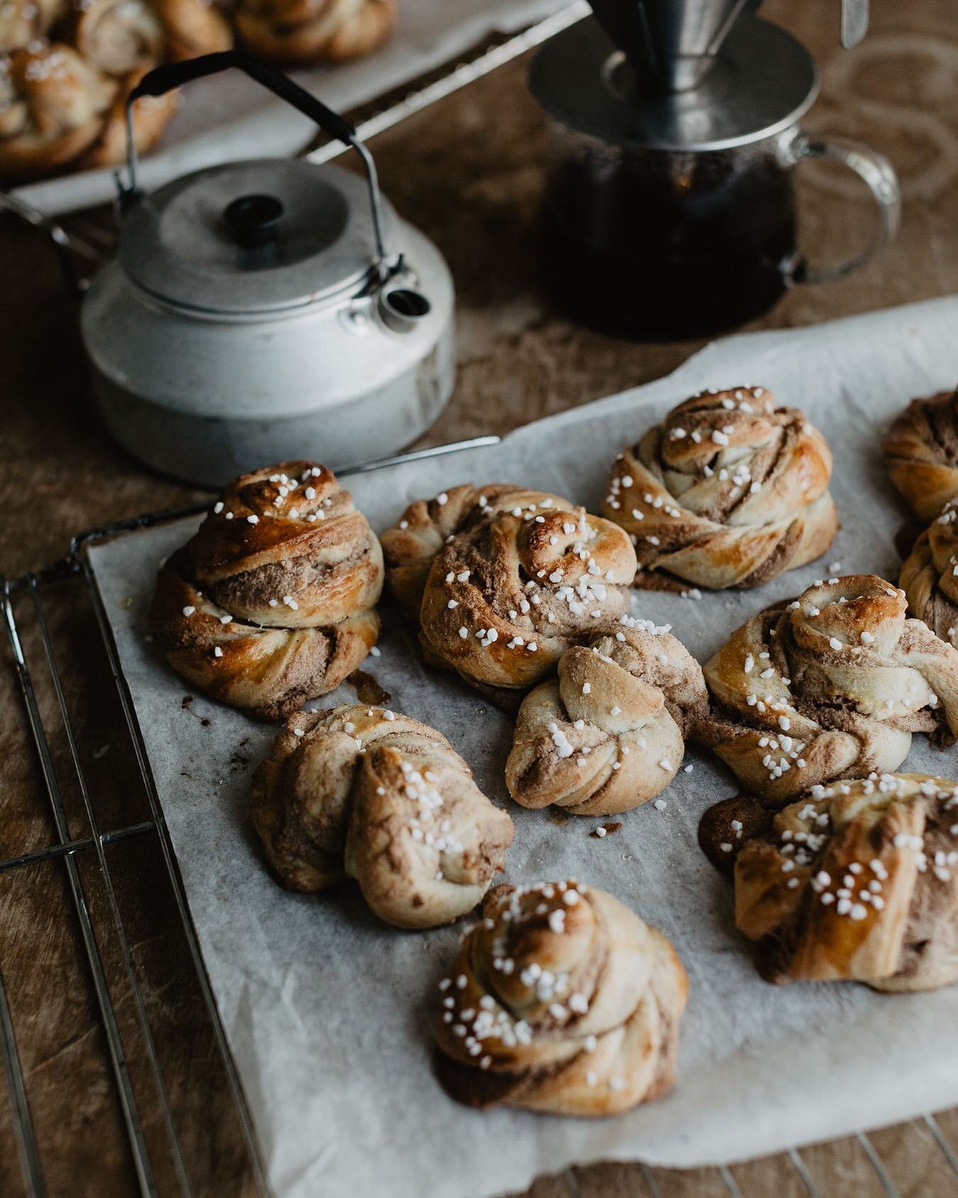 It&rsquo;s a big day today. 4th of October. Do you know?

Want a hint?
&bull; it&rsquo;s pretty yummy!
&bull; I make it quite often
&bull; it&rsquo;s Scandinavian

It&rsquo;s the cinnamon bun day!