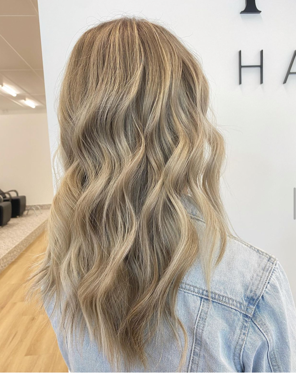 K + Co Hair Lounge K + Co Hair Lounge