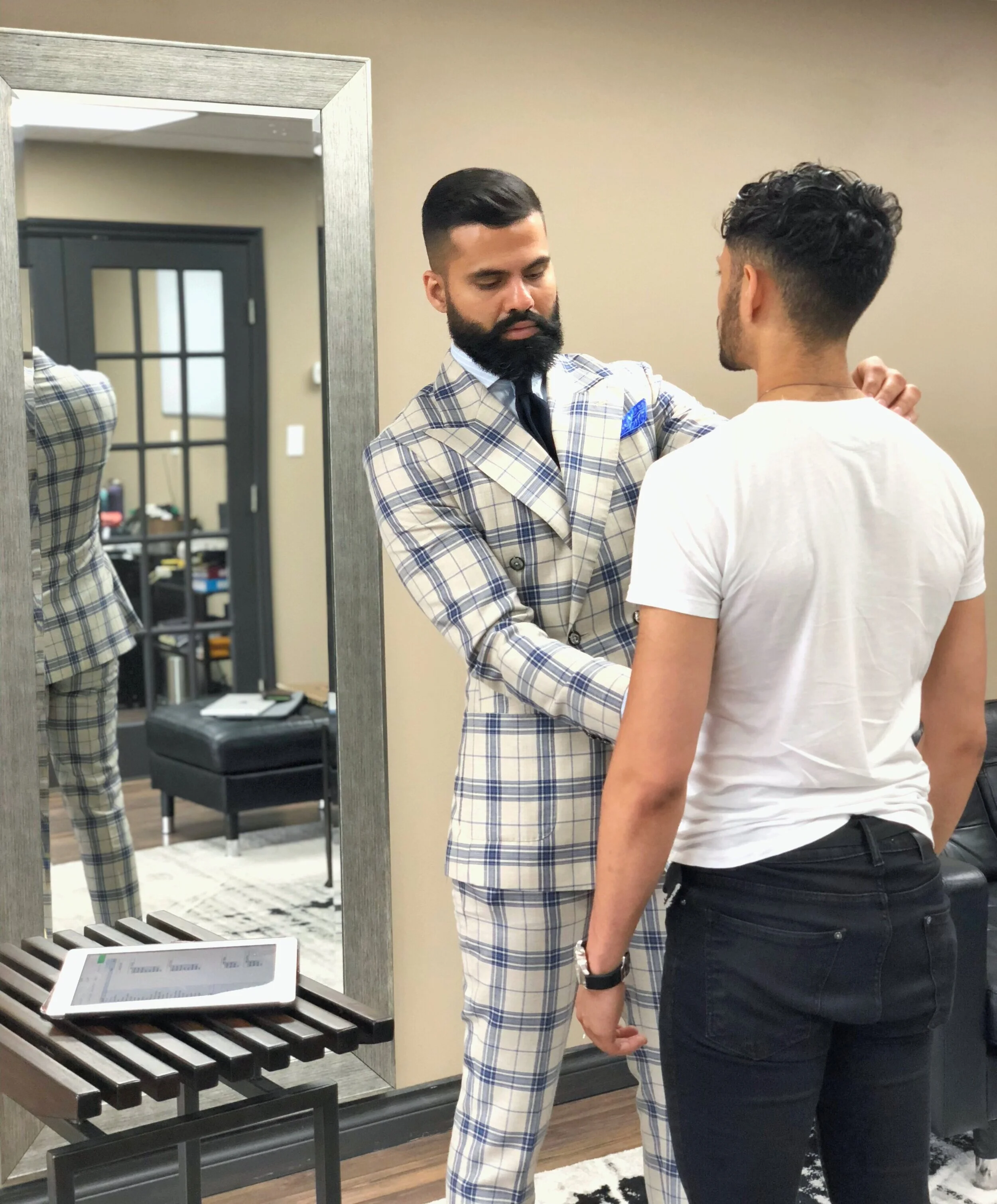 Modello Bespoke Men Suit
