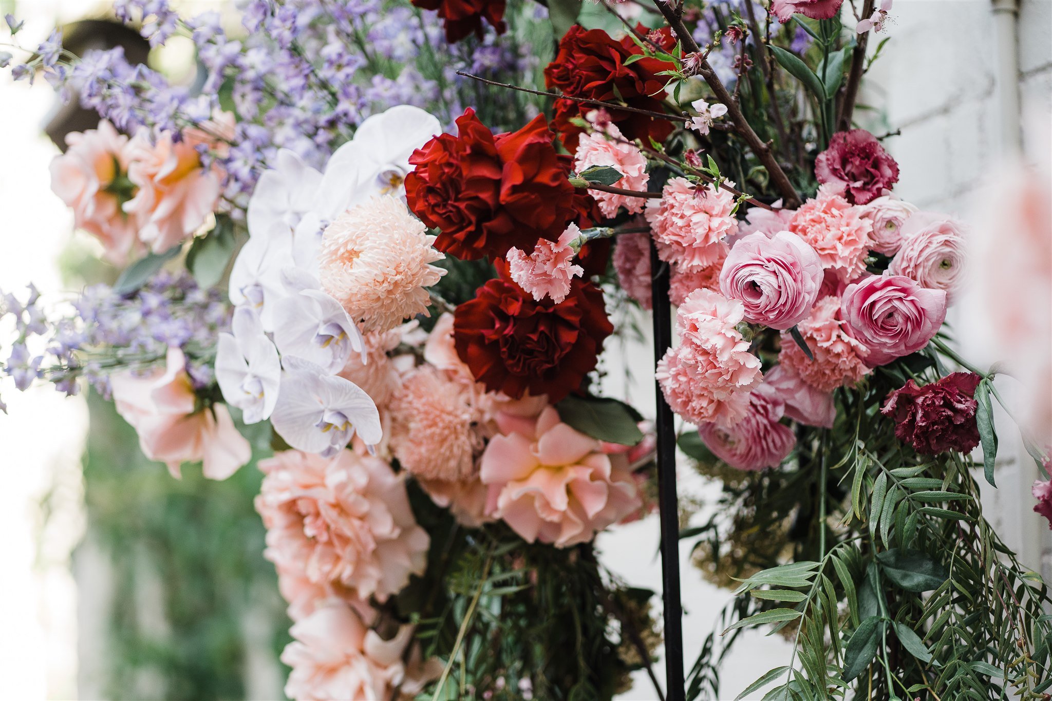  wedding ceremony fresh flowers decoration in Guildhall Eventspace Fermantle, Australia 