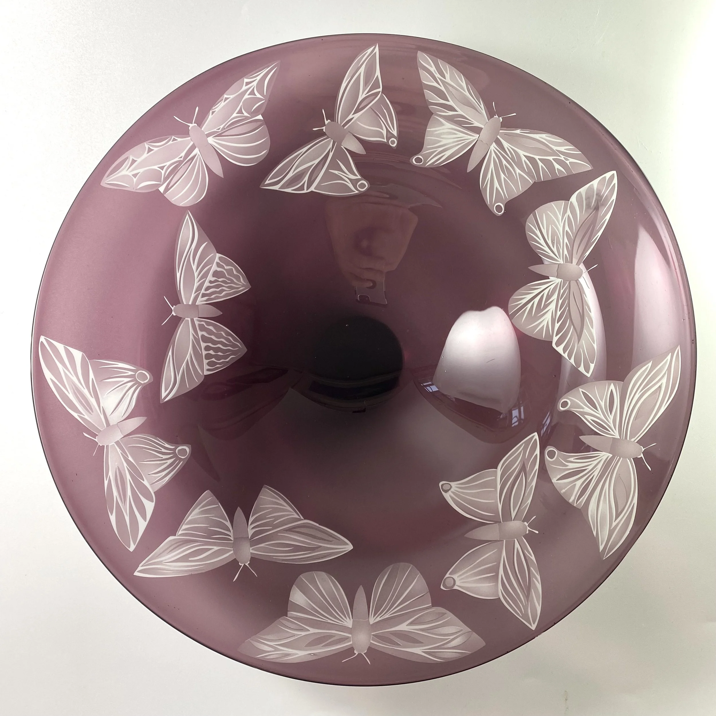 Amethyst_crytsal_butterfly_dish_Julia_Linstead_Glass.jpg